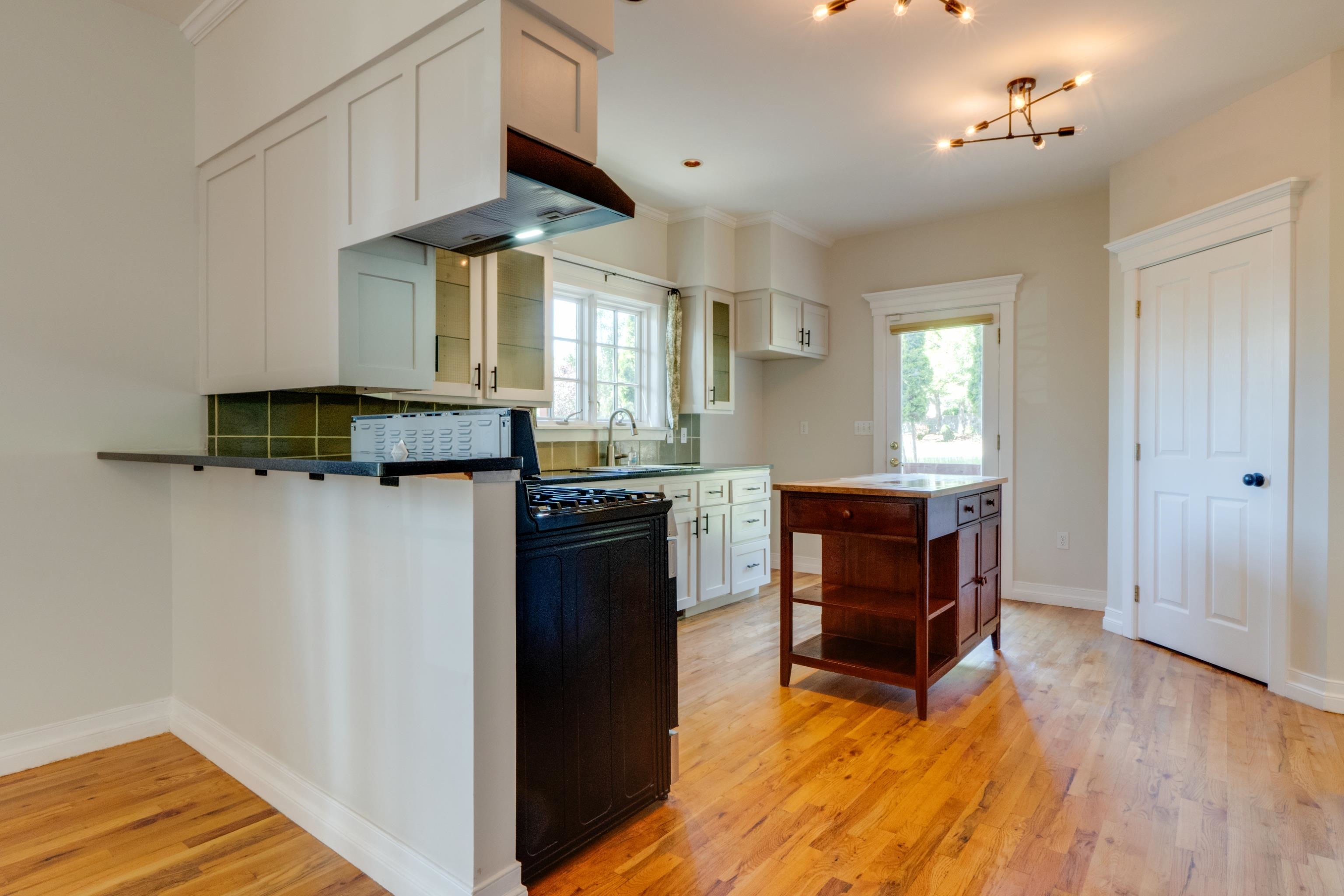 Liberty Lake, Washington, 99019, United States, 4 Bedrooms Bedrooms, ,4 BathroomsBathrooms,Residential,For Sale,1838357