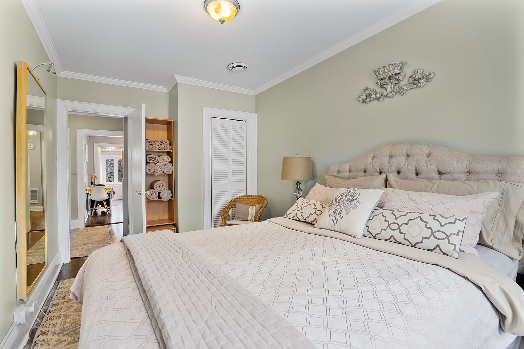 Rare Duplex in Davisville - 物件實景
