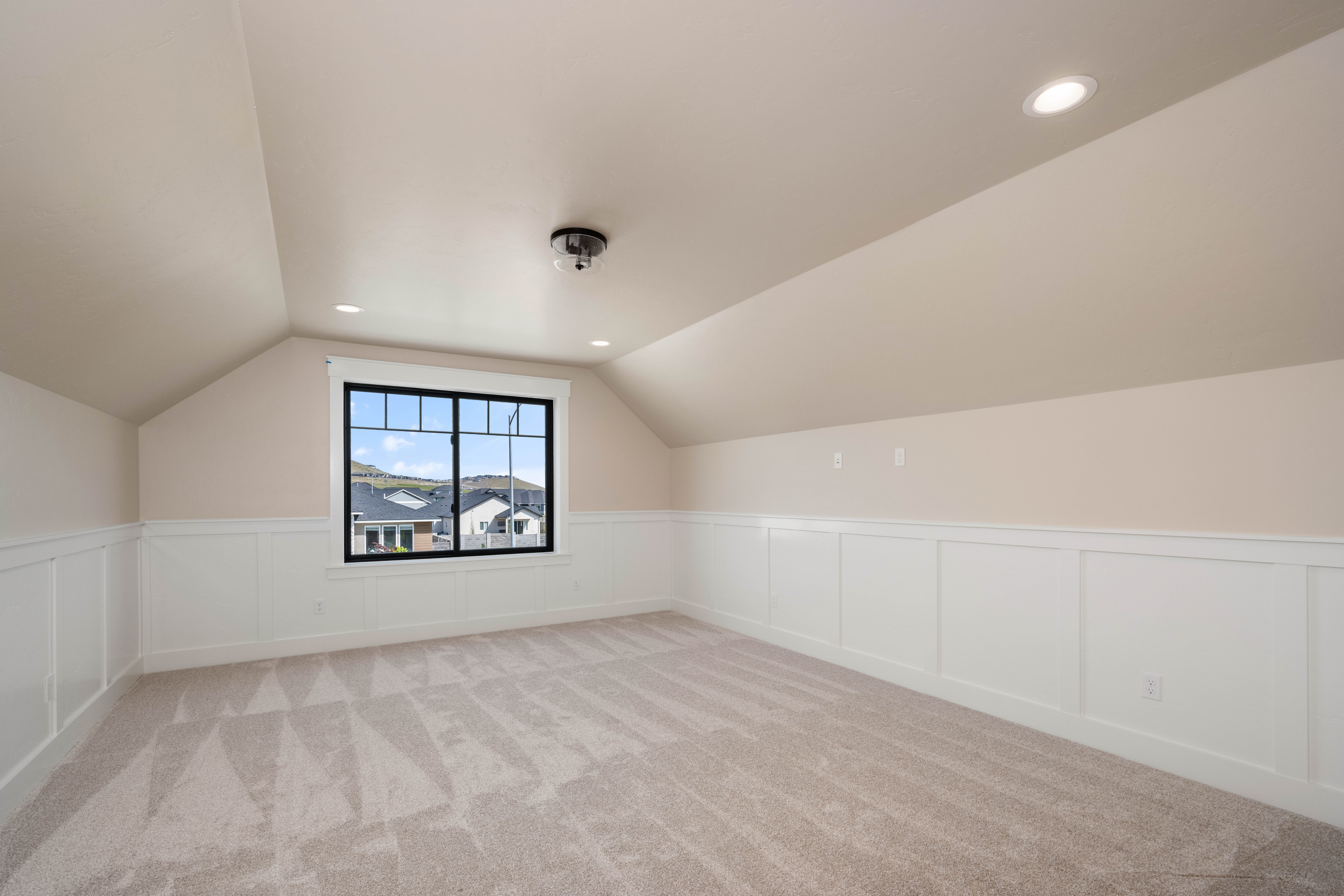  Brand new rambler with bonus room/ South Richland - 物件實景