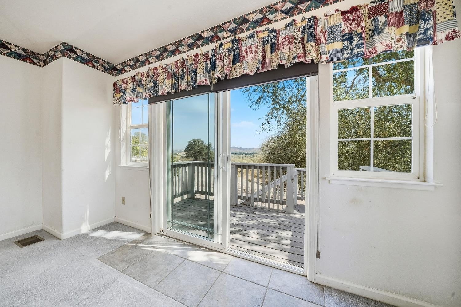 Valley Springs, California, 95252, United States, 3 Bedrooms Bedrooms, ,3 BathroomsBathrooms,Residential,For Sale,1983340