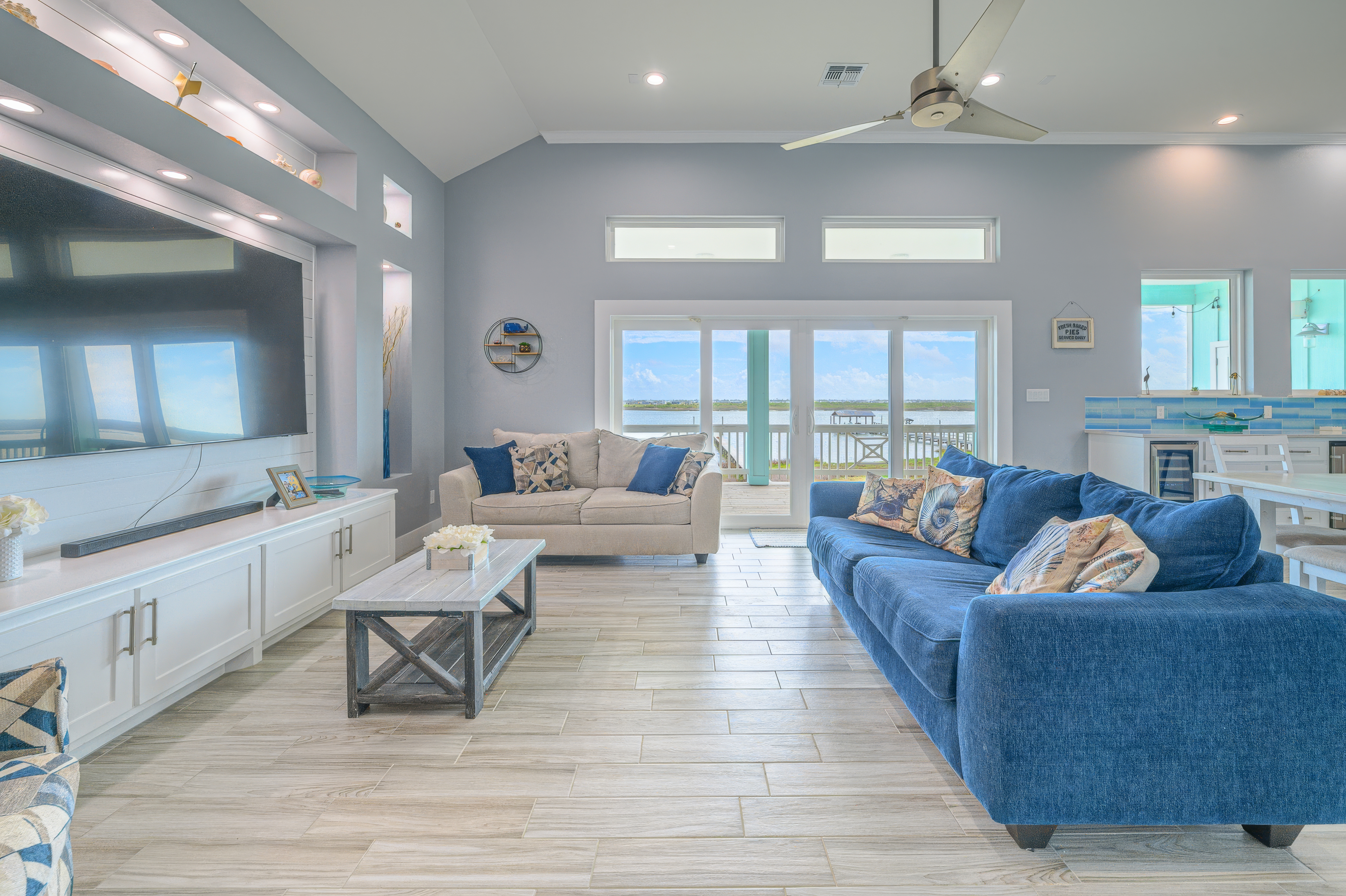  Panoramic Bayfront Living - 物件實景