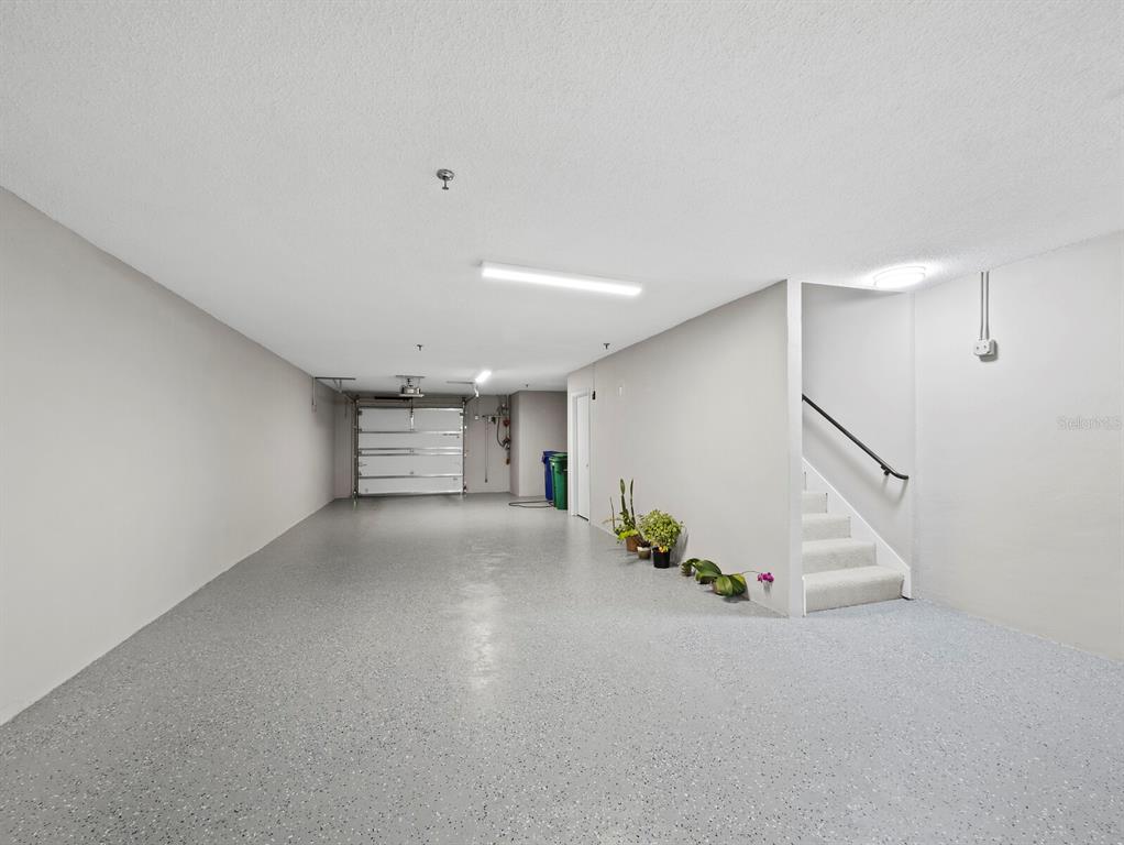 Longboat Key, Florida, 34228, United States, 2 Bedrooms Bedrooms, ,3 BathroomsBathrooms,Residential,For Sale,1942168