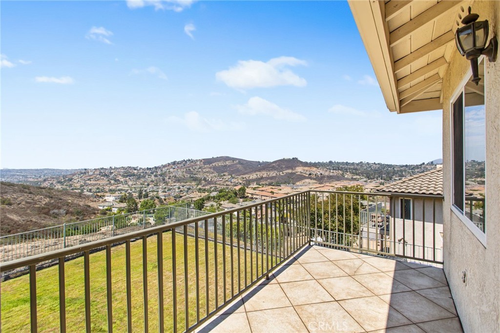 Spring Valley, California, 91978, United States, 4 Bedrooms Bedrooms, ,3 BathroomsBathrooms,Residential,For Sale,1943889