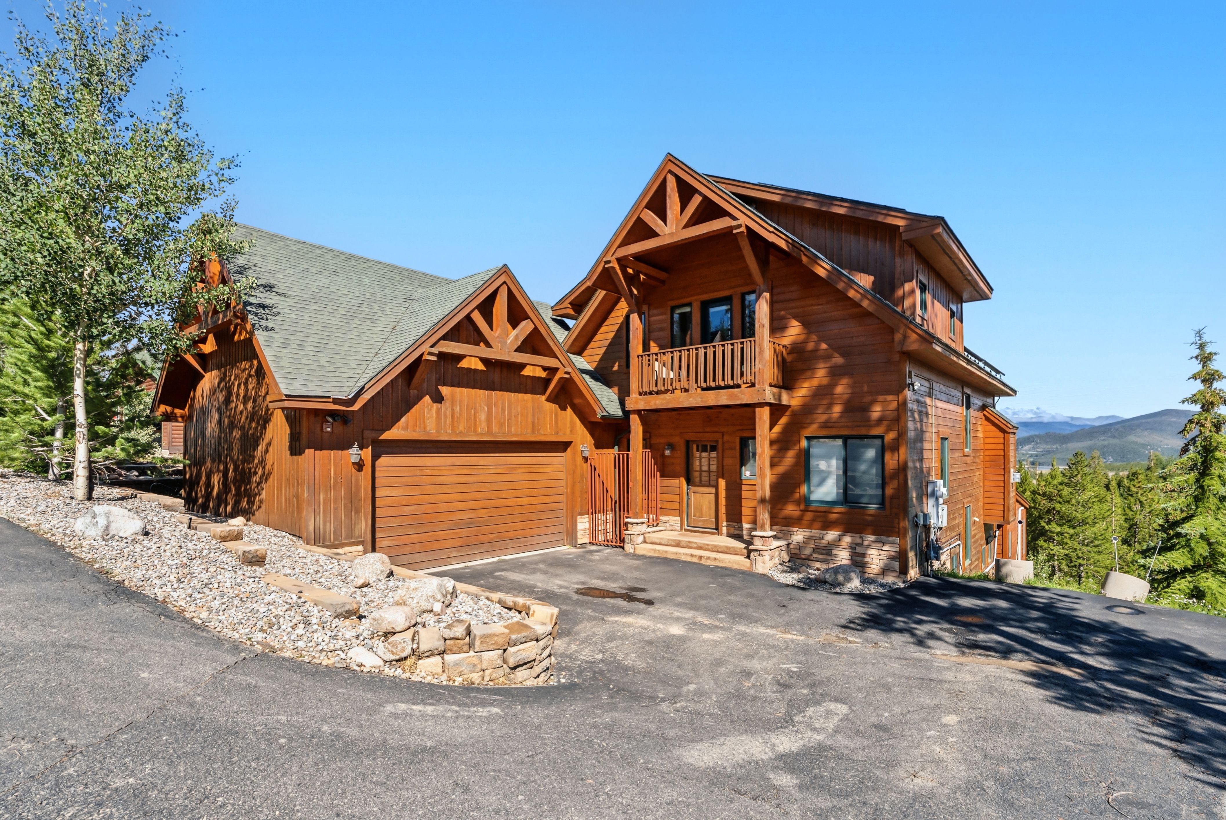  One-of-a-Kind Mountain Retreat - 物件實景