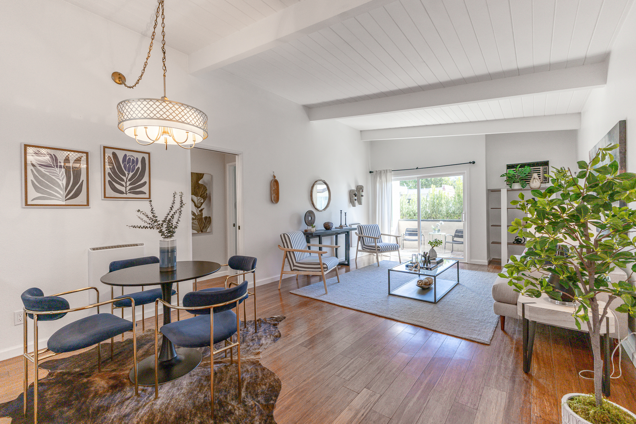  12014 Kling Street, #18 - 物件實景