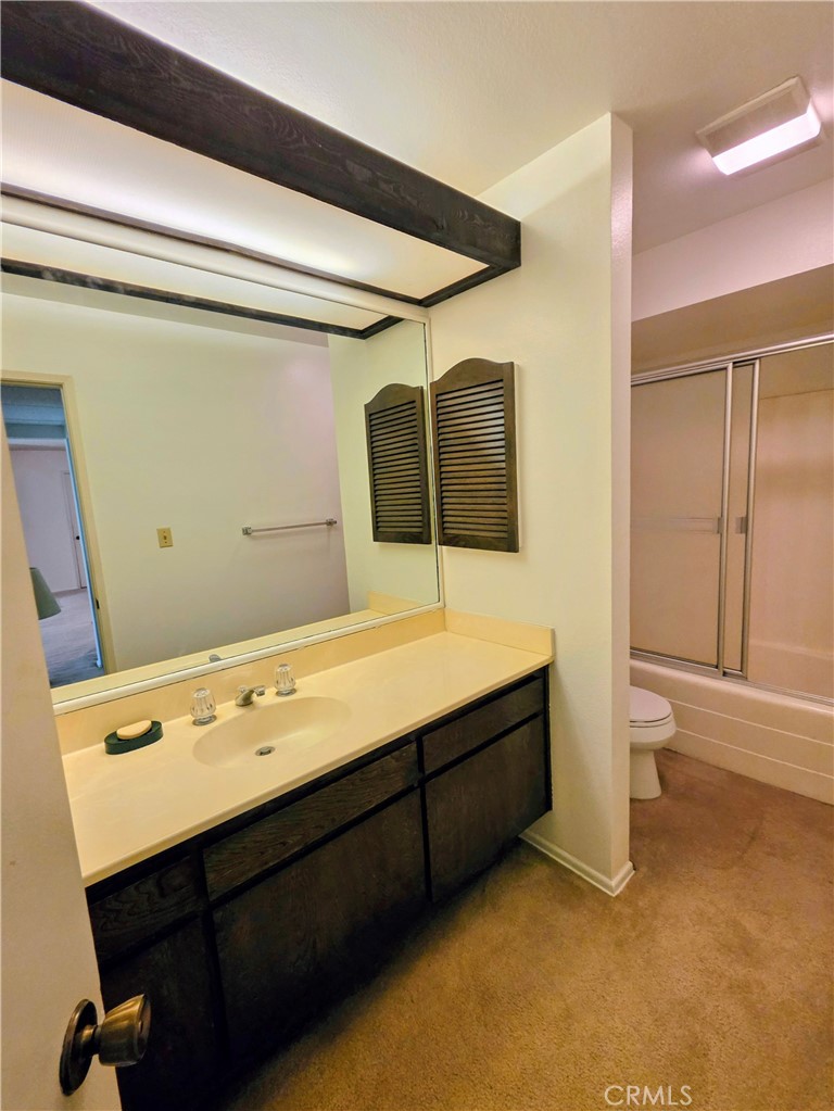 Long Beach, California, 90814, United States, 2 Bedrooms Bedrooms, ,2 BathroomsBathrooms,Residential,For Sale,1949183