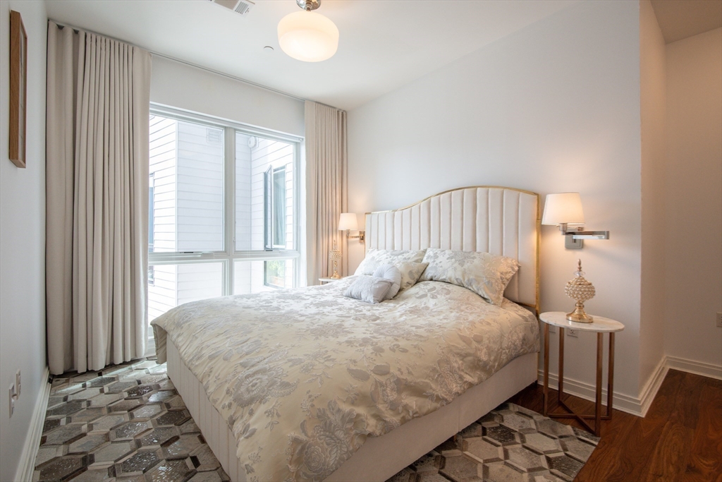 Boston, Massachusetts, 02130, United States, 3 Bedrooms Bedrooms, ,2 BathroomsBathrooms,Residential,For Sale,1885513