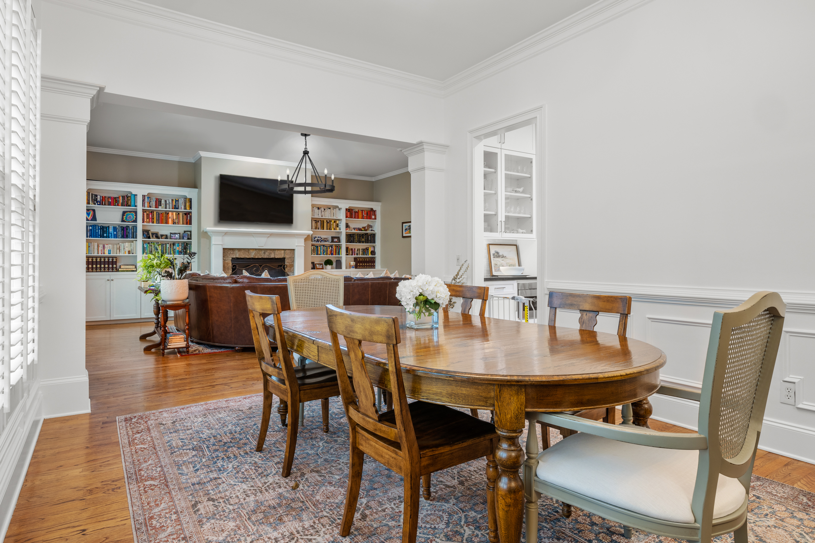  Impeccably Maintained Home in an Exclusive Gated Enclave - 物件實景