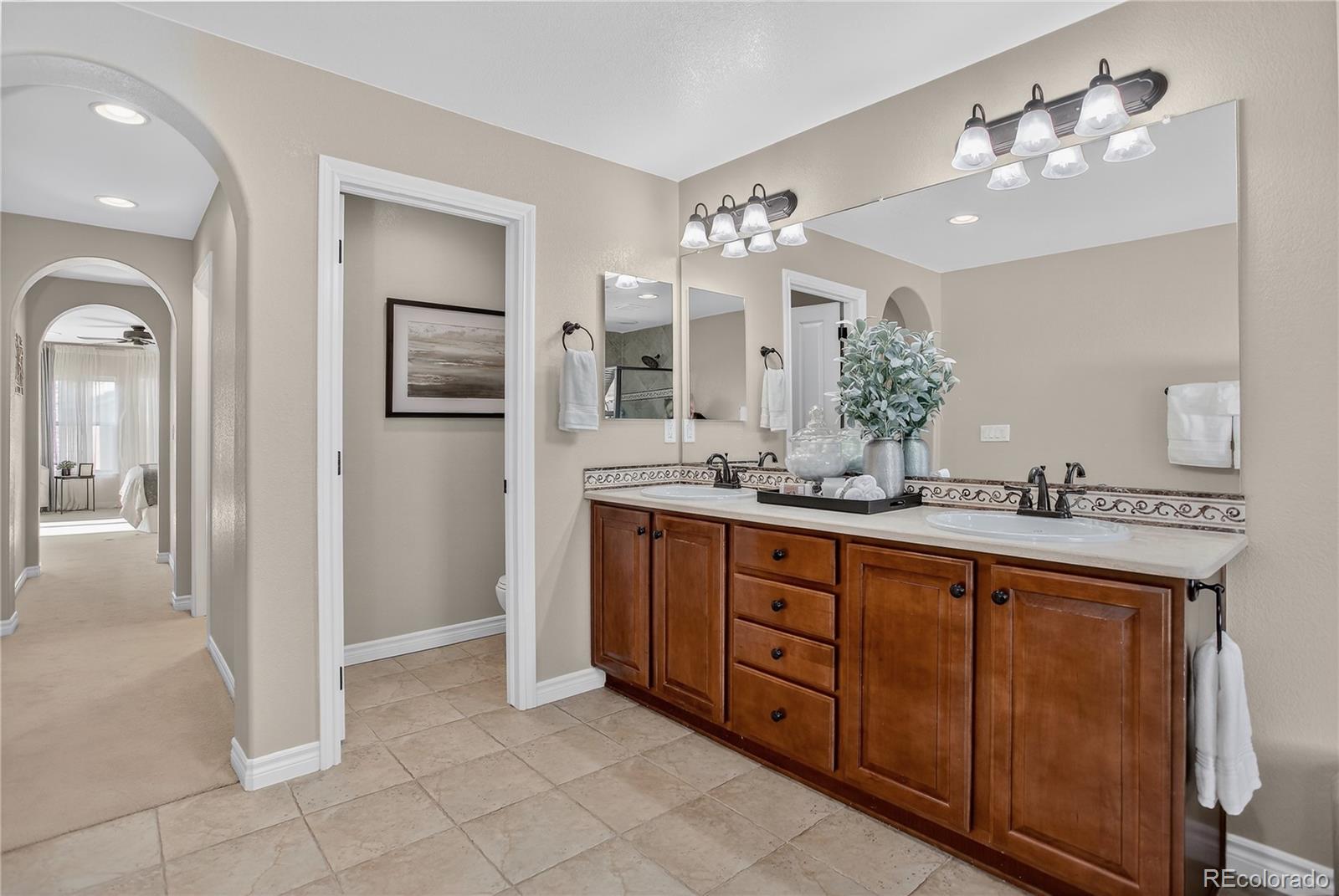 Highlands Ranch, Colorado, 80126, United States, 2 Bedrooms Bedrooms, ,3 BathroomsBathrooms,Residential,For Sale,1818282