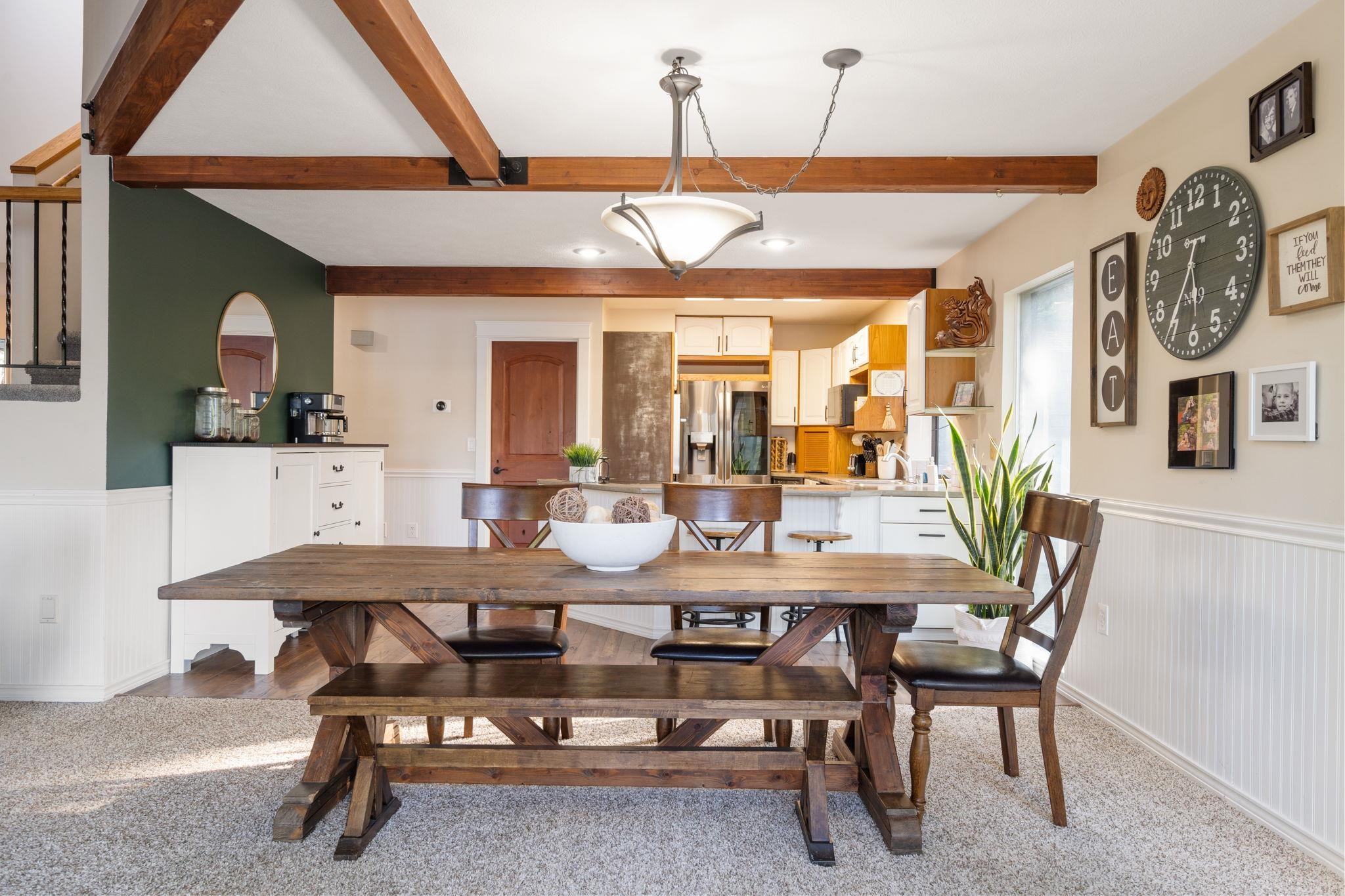 Newman Lake, Washington, 99025, United States, 4 Bedrooms Bedrooms, ,3 BathroomsBathrooms,Residential,For Sale,1802678