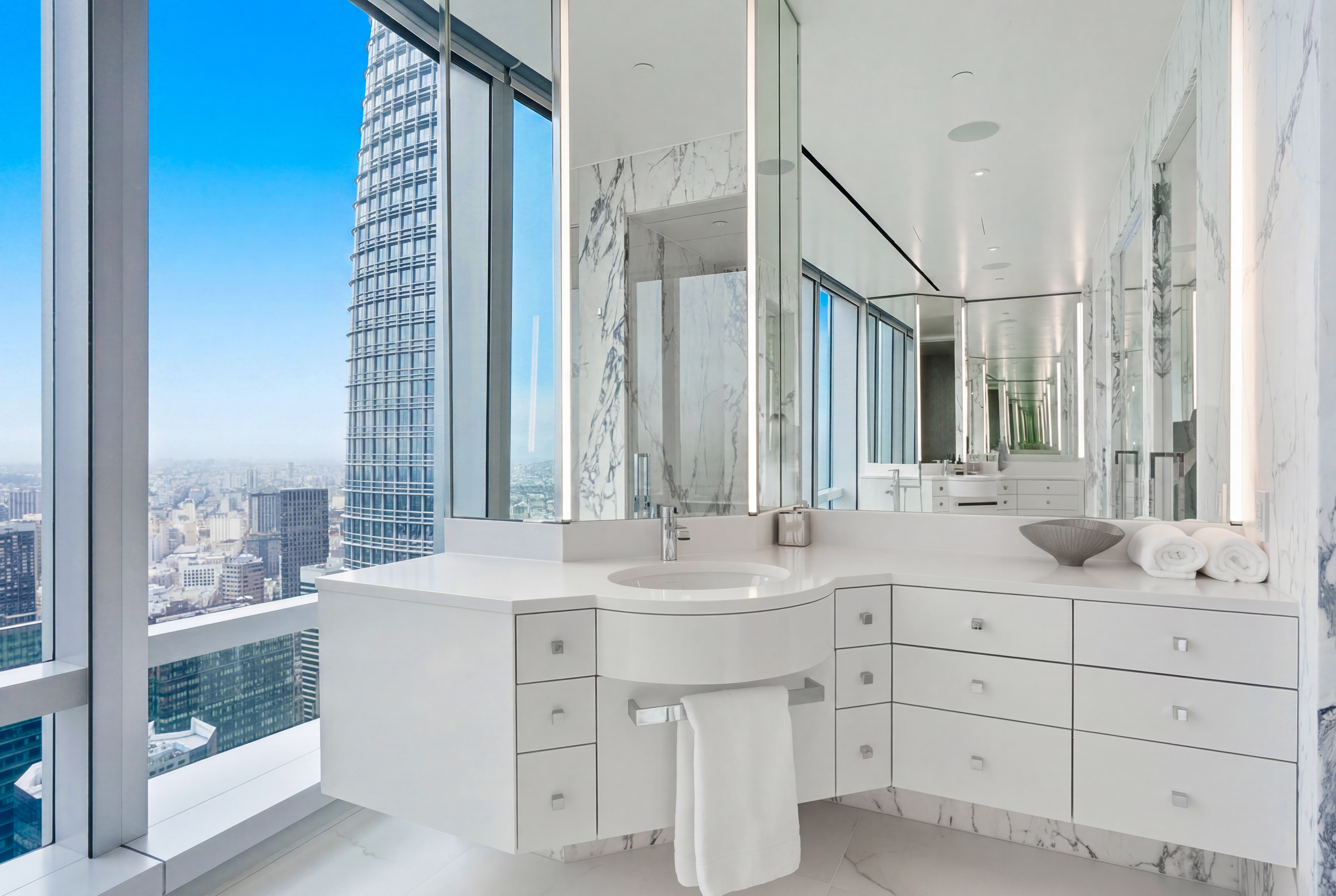  Magnificent Half-Floor Penthouse 68B - 物件實景