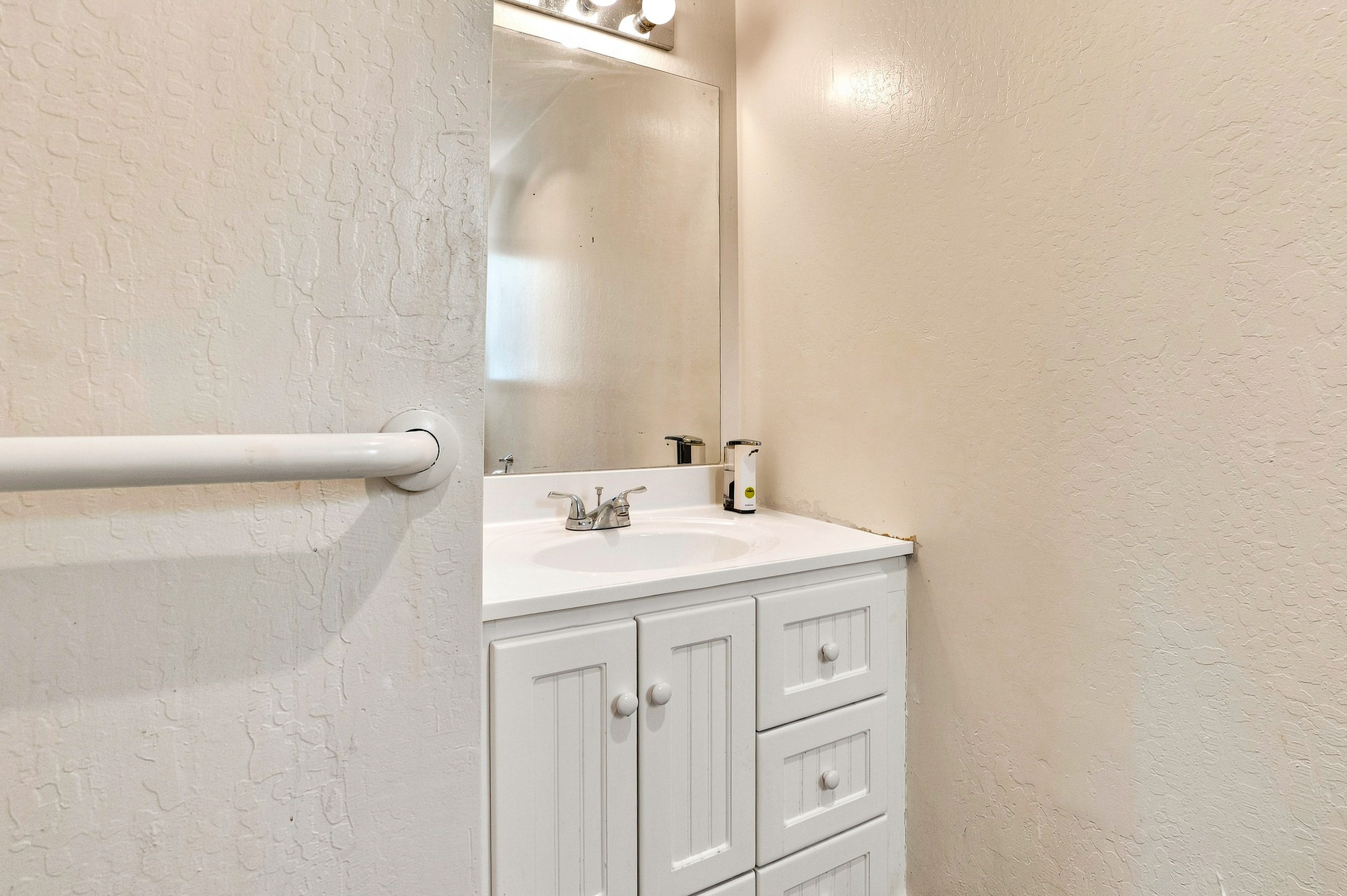  Corner Lot Retreat in the Heart of Los Gatos’ Vasona Corridor - 物件實景
