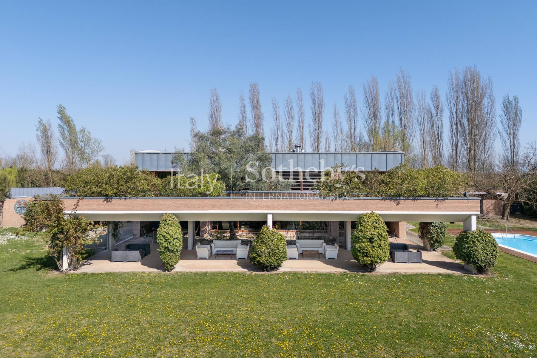  Contemporary villa with park, swimming pool, and private lake - 物件實景