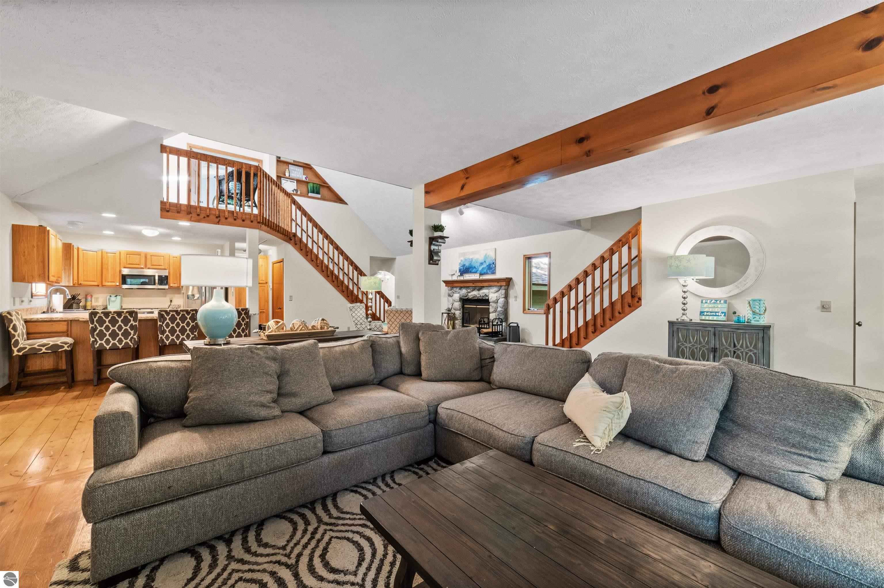Rapid City, Michigan, 49676, United States, 4 Bedrooms Bedrooms, ,3 BathroomsBathrooms,Residential,For Sale,1977218
