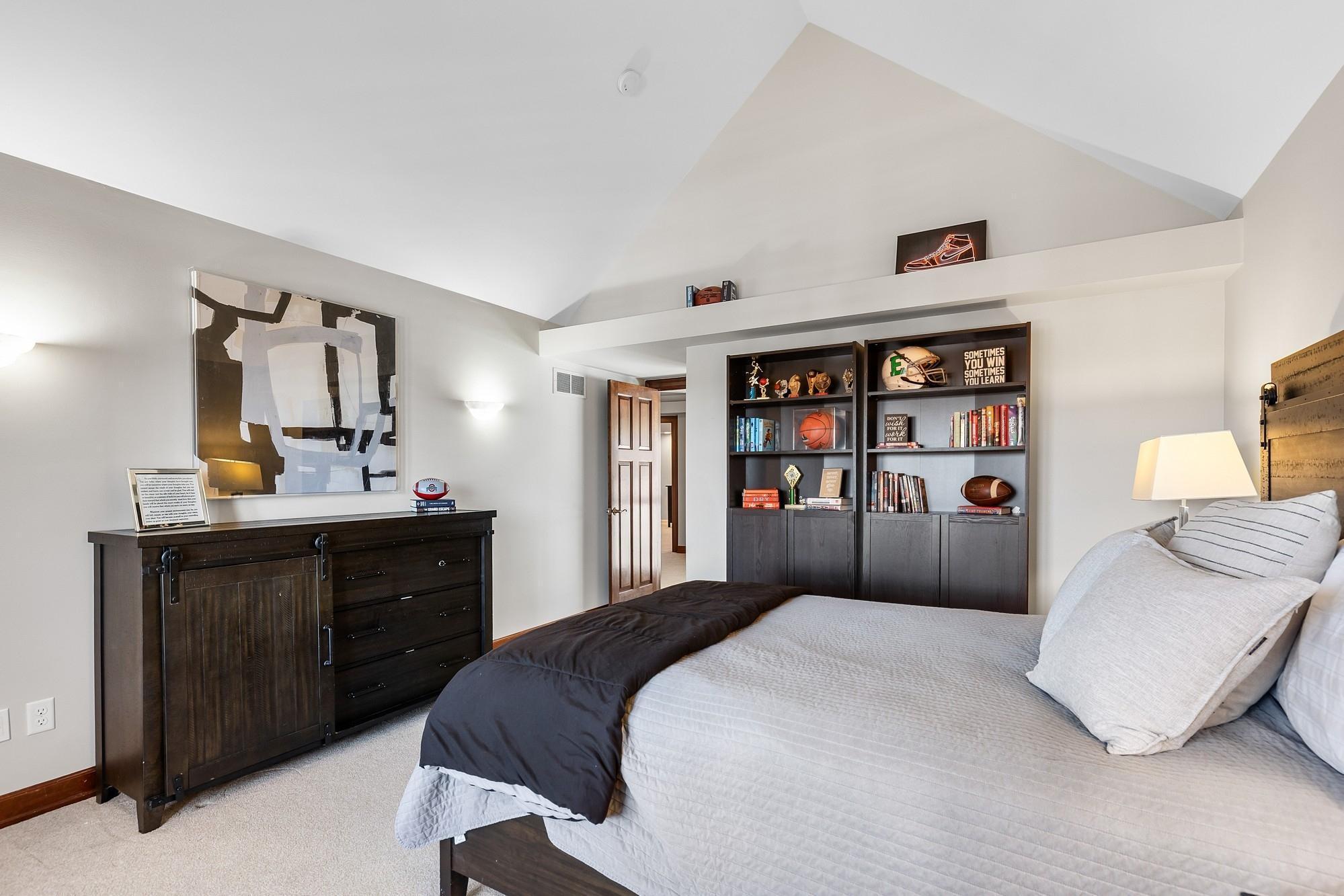 Eden Prairie, Minnesota, 55347, United States, 6 Bedrooms Bedrooms, ,6 BathroomsBathrooms,Residential,For Sale,1902049