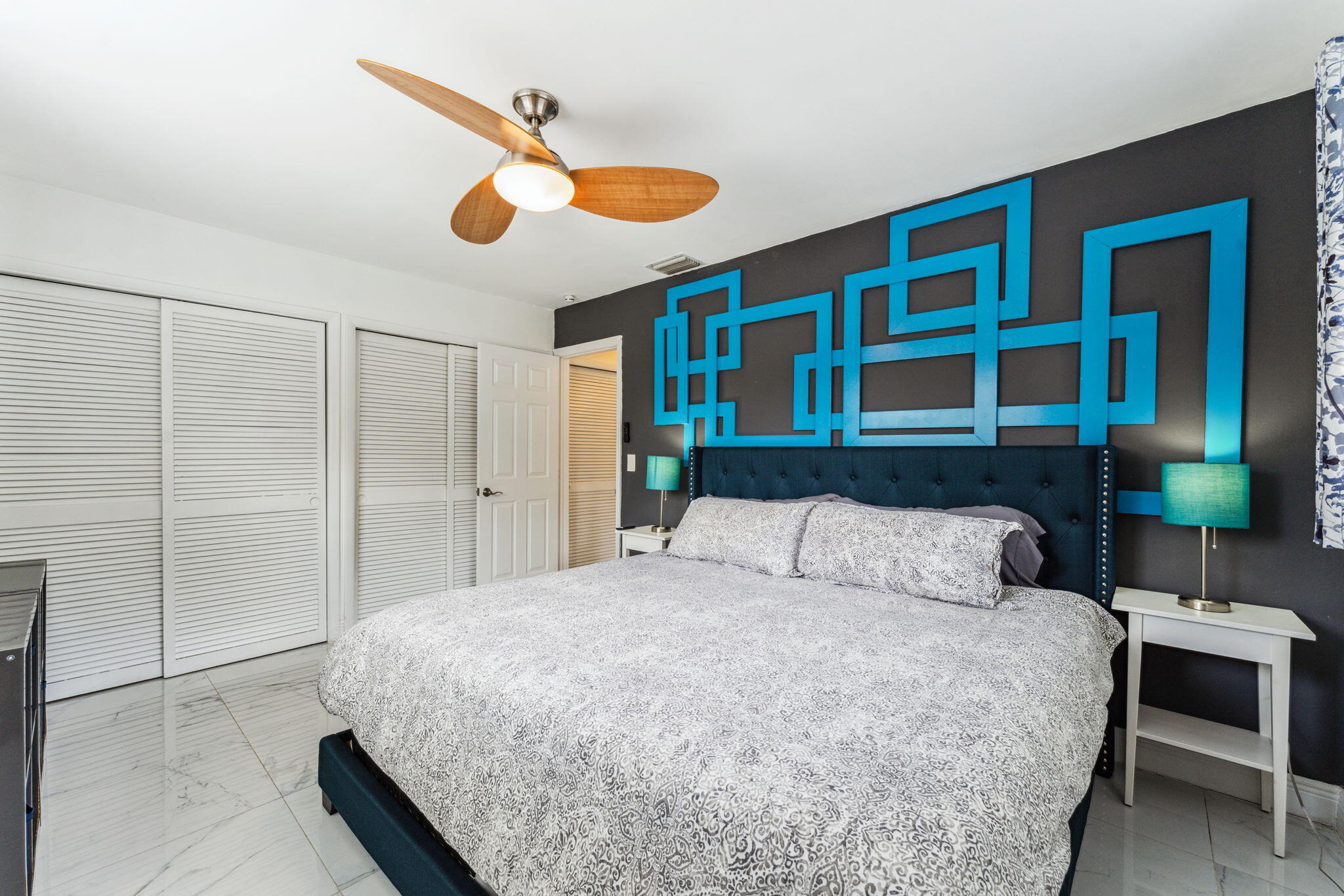 Hollywood, Florida, 33019, United States, 4 Bedrooms Bedrooms, ,3 BathroomsBathrooms,Residential,For Sale,1934699