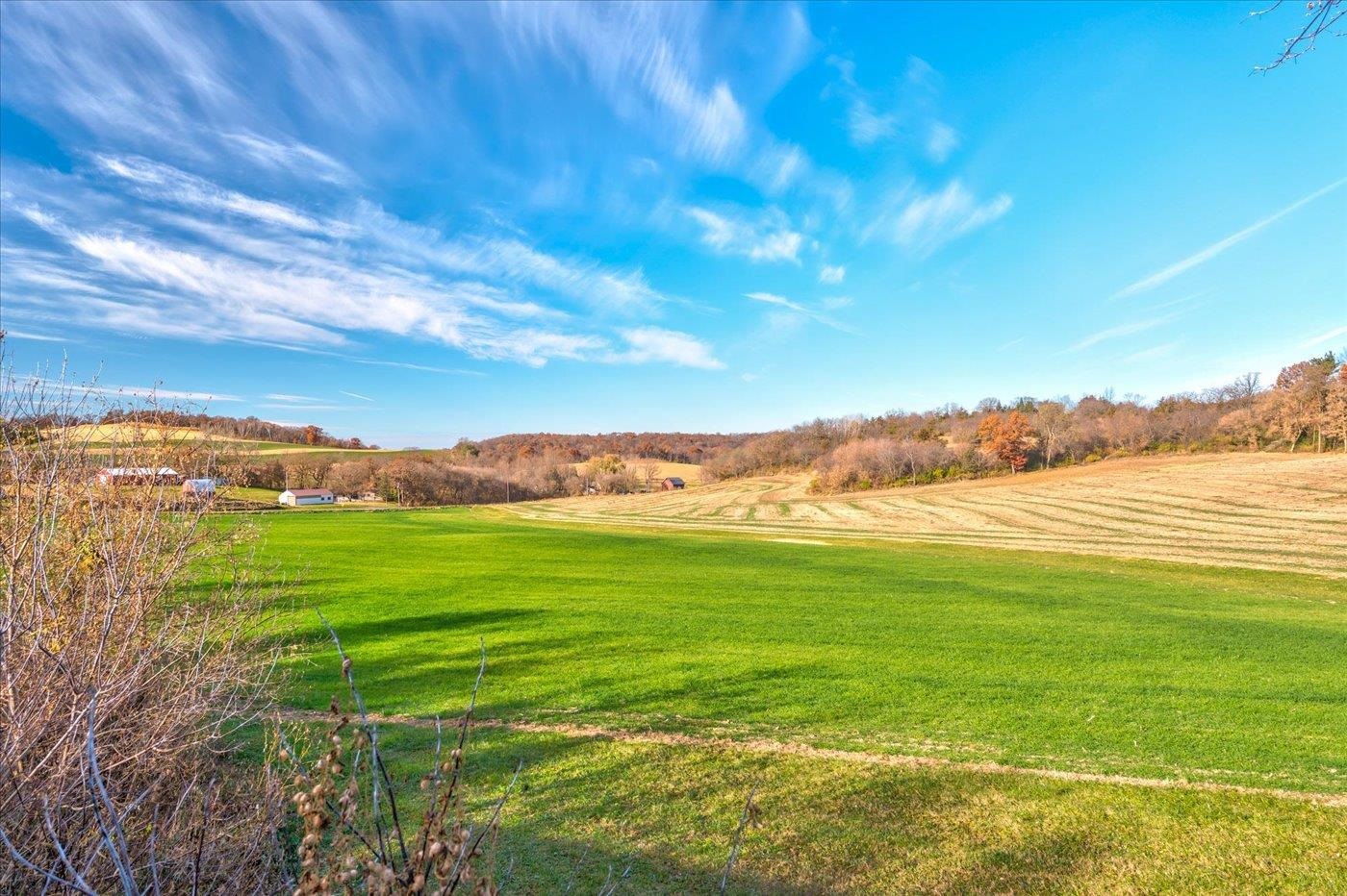 Sauk City, Wisconsin, 53583, United States, 5 Bedrooms Bedrooms, ,4 BathroomsBathrooms,Residential,For Sale,1992585