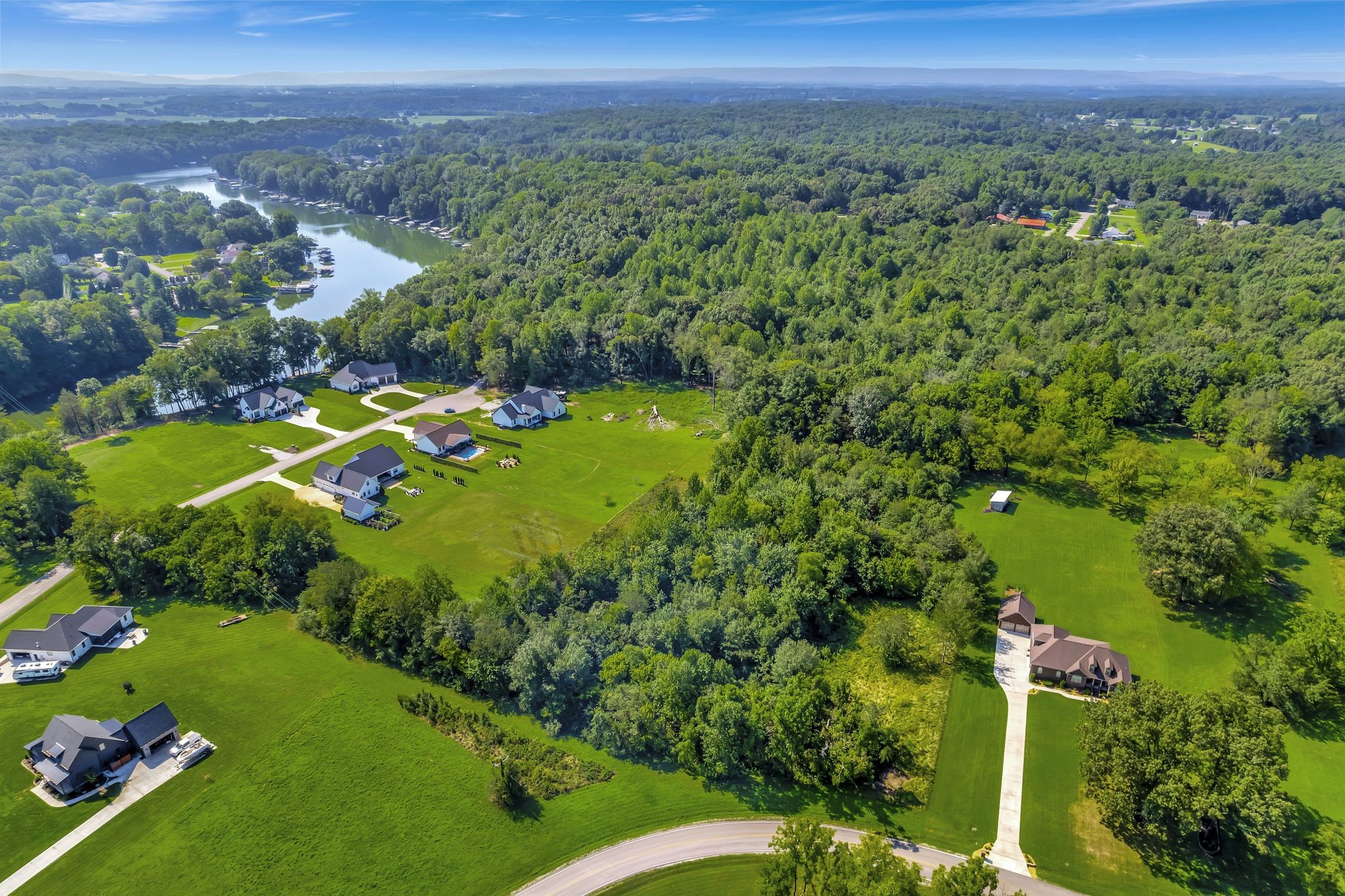 Winchester, Tennessee, 37398, United States, ,Residential,For Sale,1823097