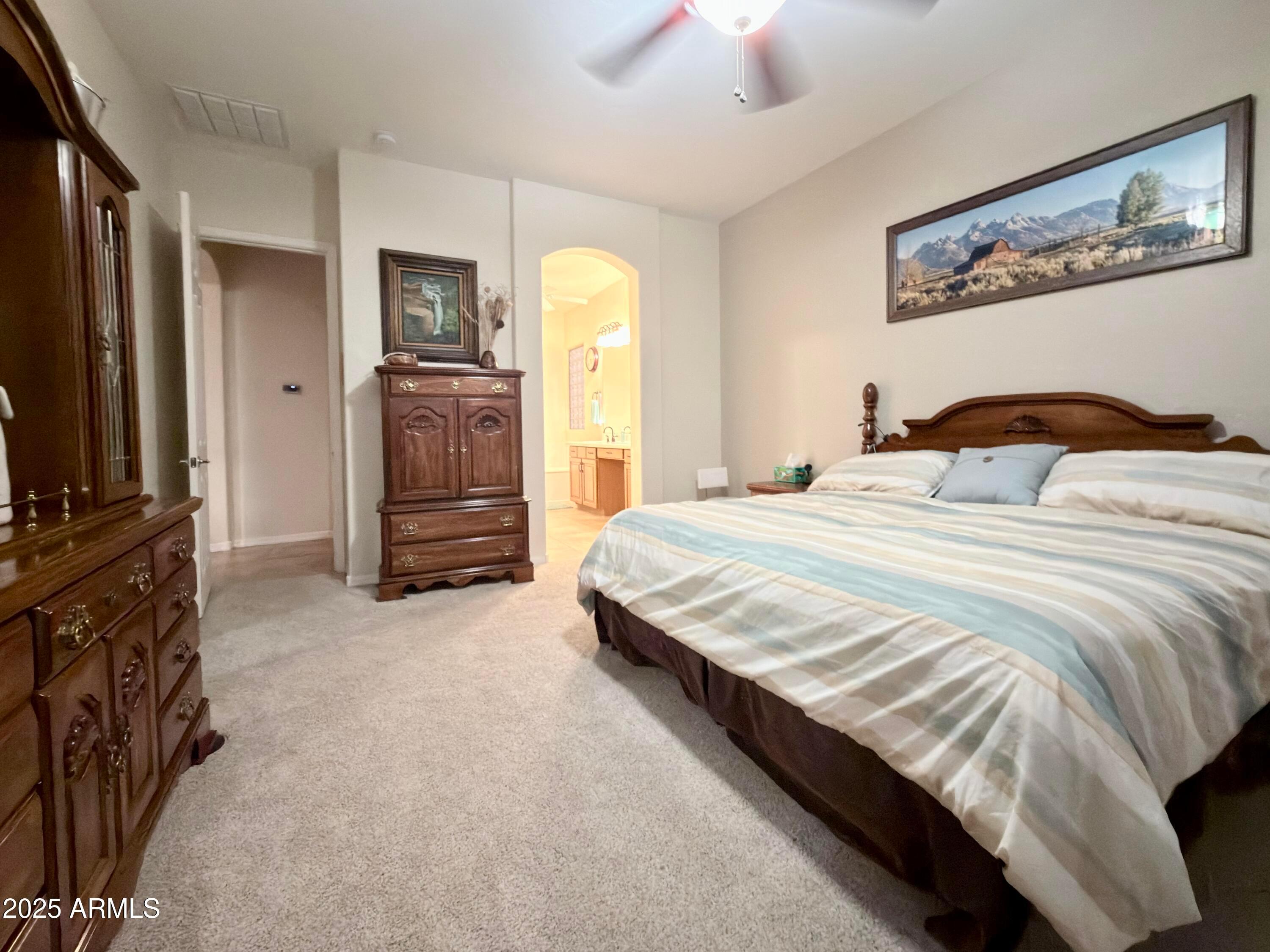 New River, Arizona, 85087, United States, 4 Bedrooms Bedrooms, ,2 BathroomsBathrooms,Residential,For Sale,1979585