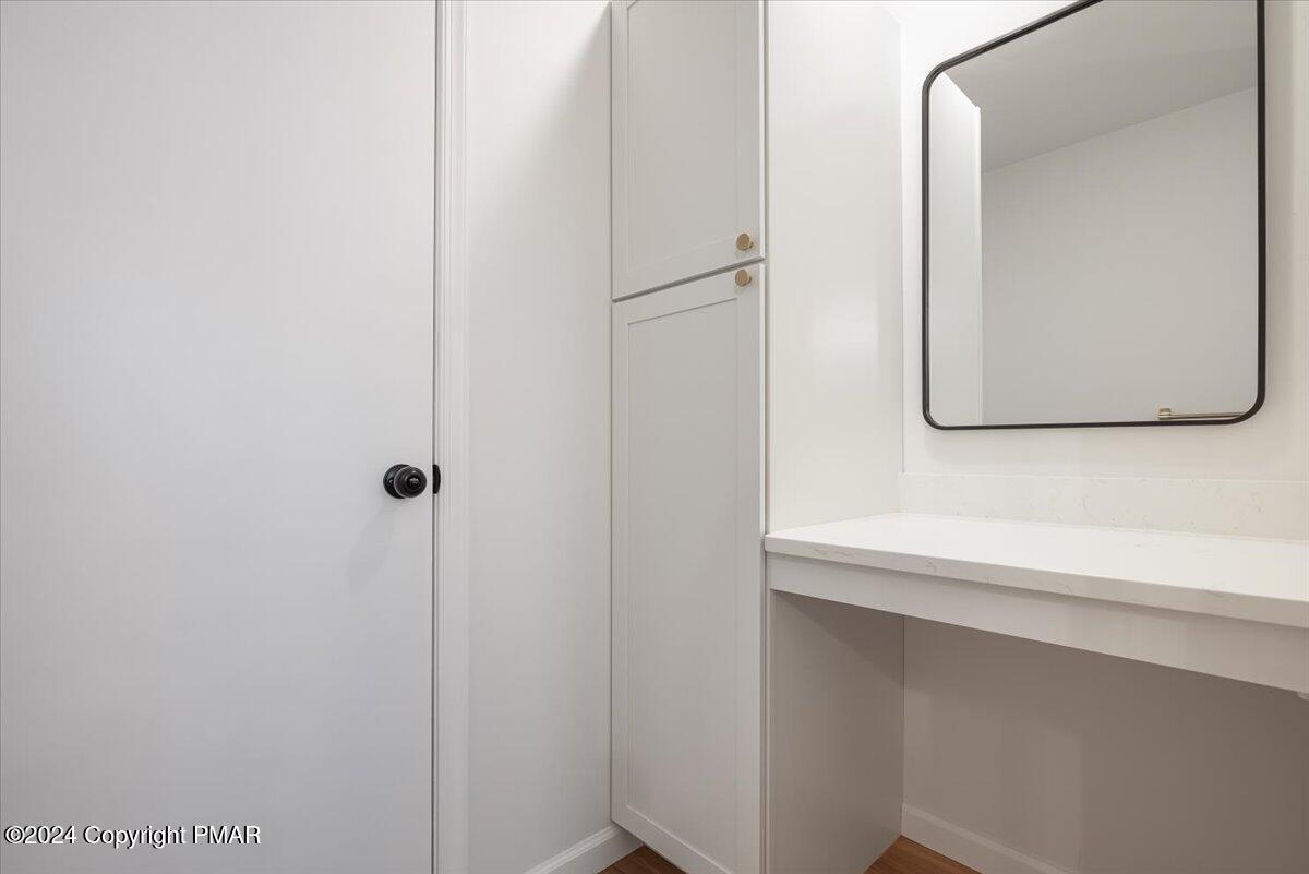 Stroudsburg, Pennsylvania, 18360, United States, 4 Bedrooms Bedrooms, ,3 BathroomsBathrooms,Residential,For Sale,1858259