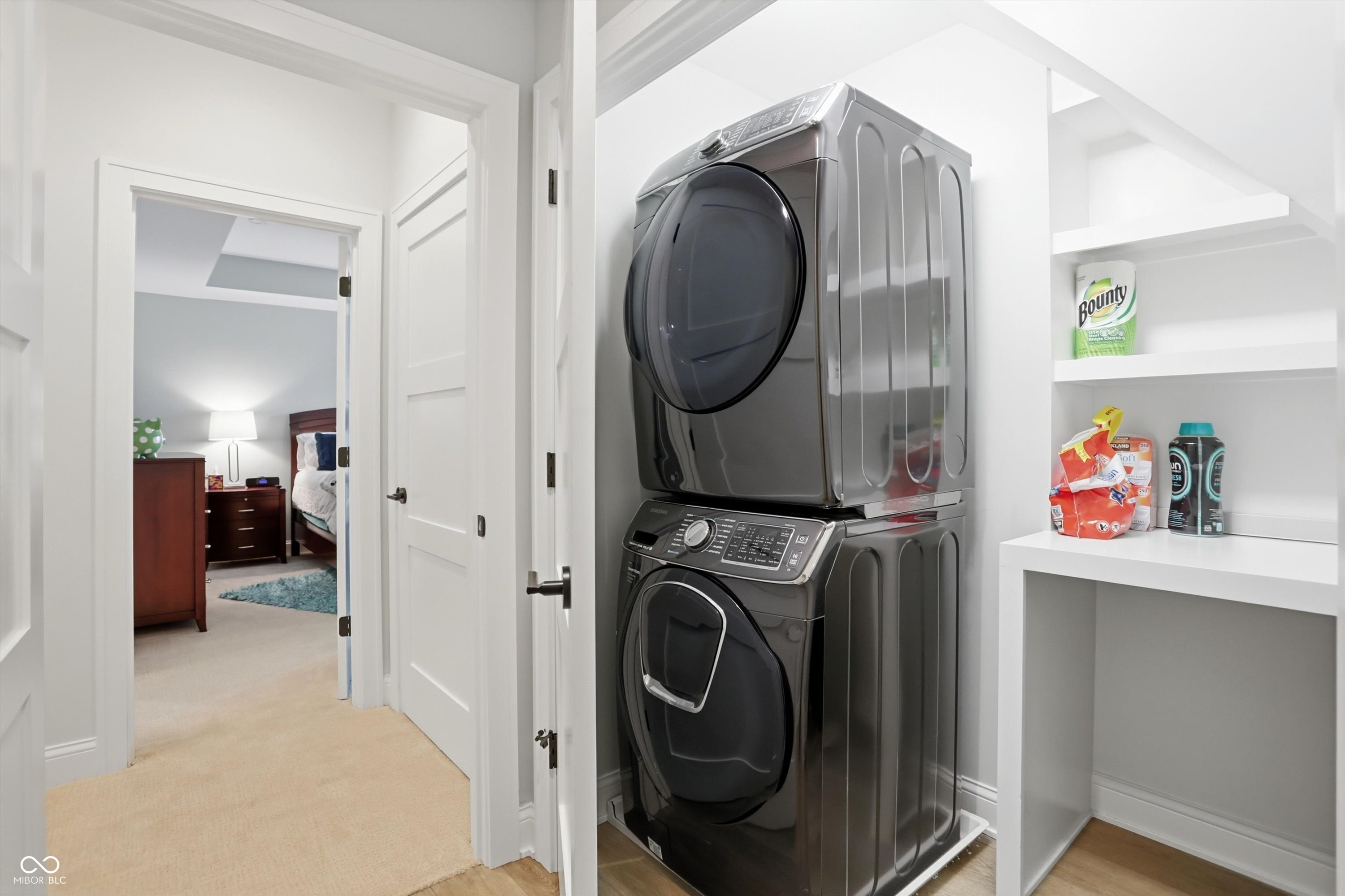 Carmel, Indiana, 46033, United States, 5 Bedrooms Bedrooms, ,5 BathroomsBathrooms,Residential,For Sale,2001203