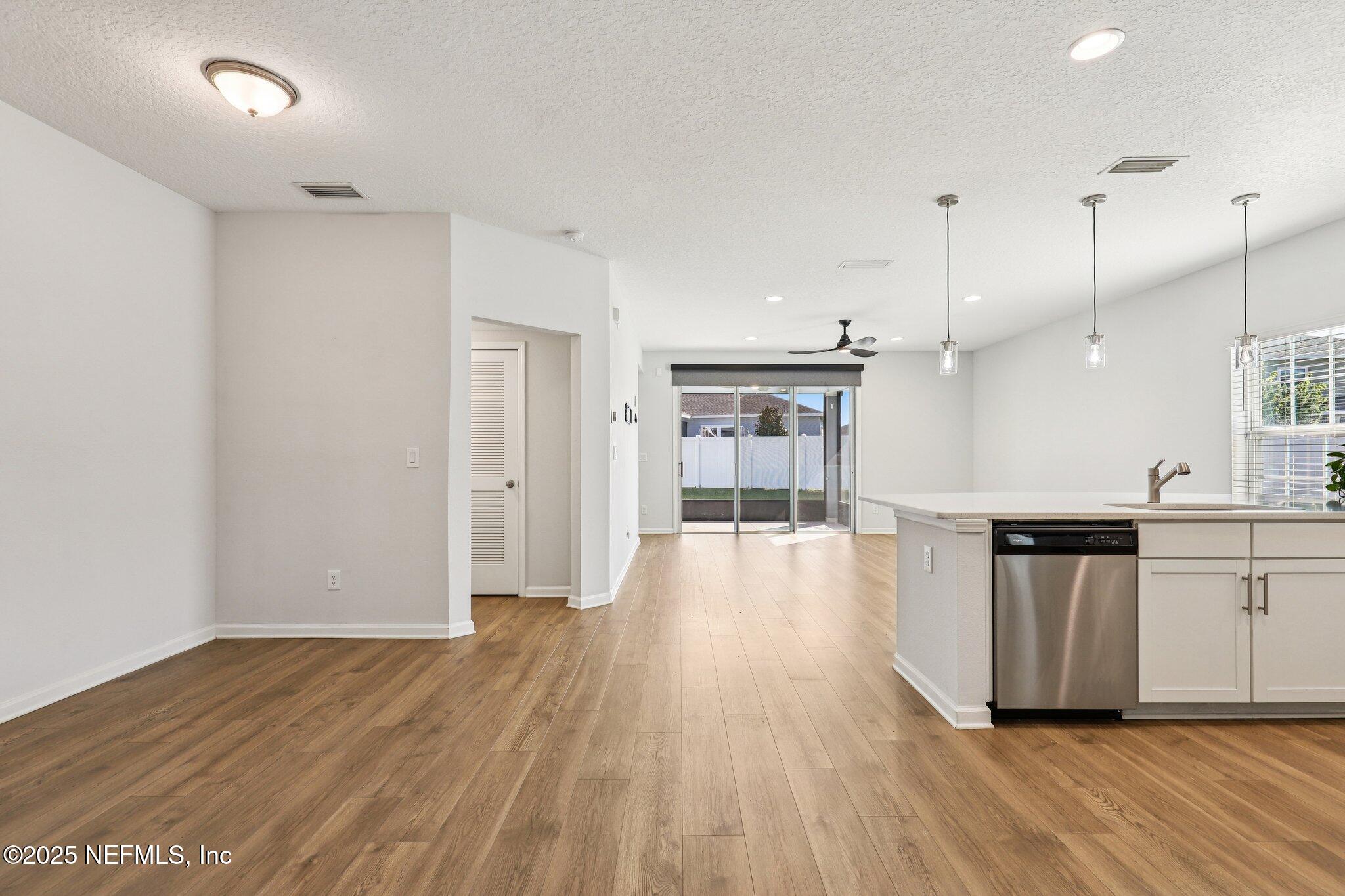 Orange Park, Florida, 32065, United States, 5 Bedrooms Bedrooms, ,4 BathroomsBathrooms,Residential,For Sale,1955378