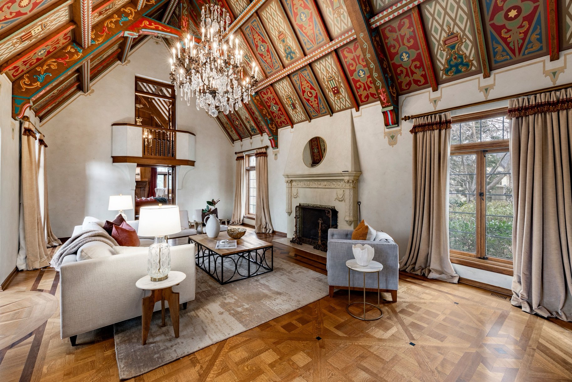  An Exquisite Norman French Manor Nestled in Gilmer Park - 物件實景