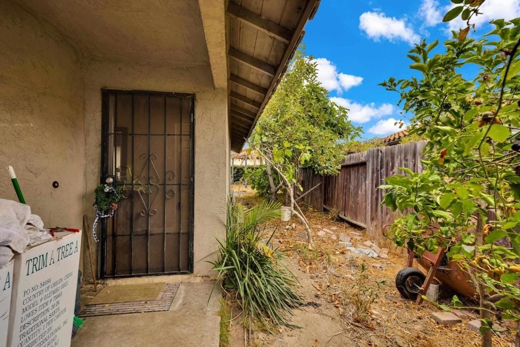 Oceanside, California, 92057, United States, 3 Bedrooms Bedrooms, ,2 BathroomsBathrooms,Residential,For Sale,1939710