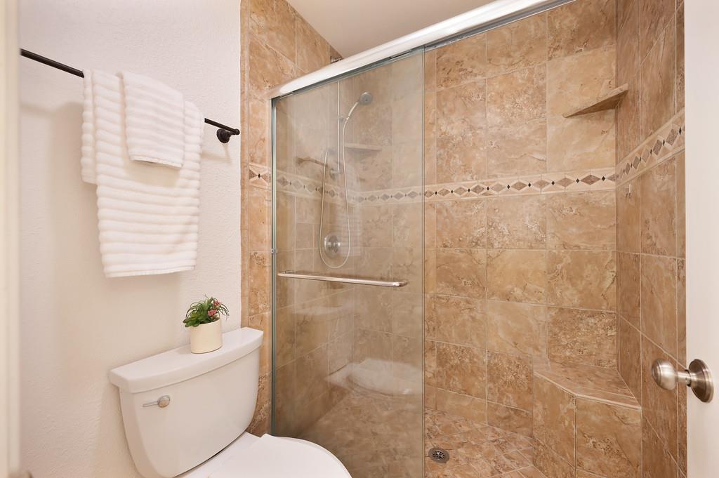 El Macero, California, 95618, United States, 2 Bedrooms Bedrooms, ,2 BathroomsBathrooms,Residential,For Sale,1989301