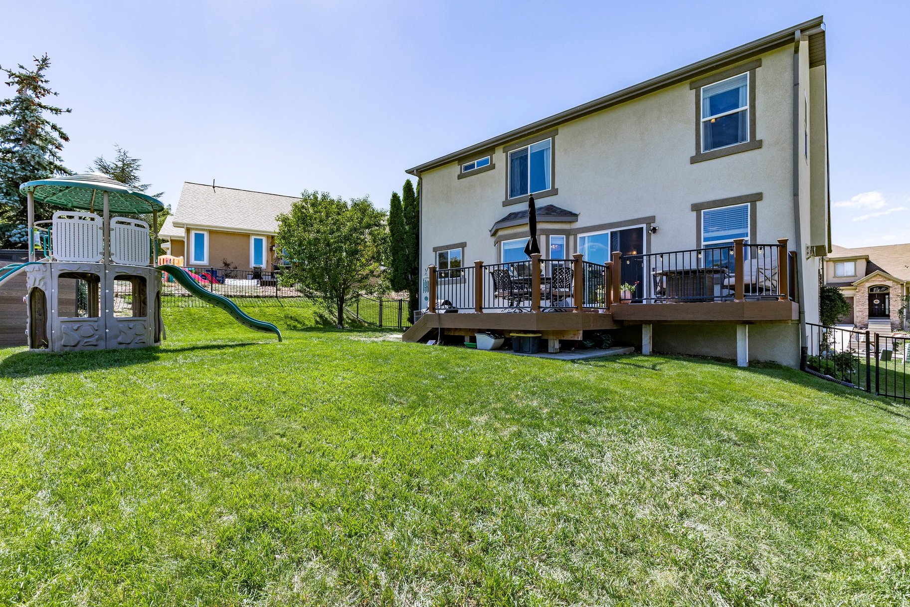  Unobstructed Mountain Views in SunCrest Community - 物件實景
