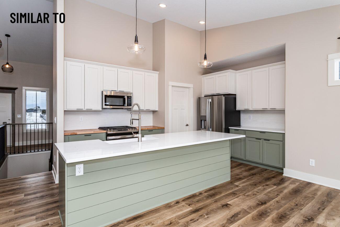 Huxley, Iowa, 50124, United States, 5 Bedrooms Bedrooms, ,3 BathroomsBathrooms,Residential,For Sale,1979584