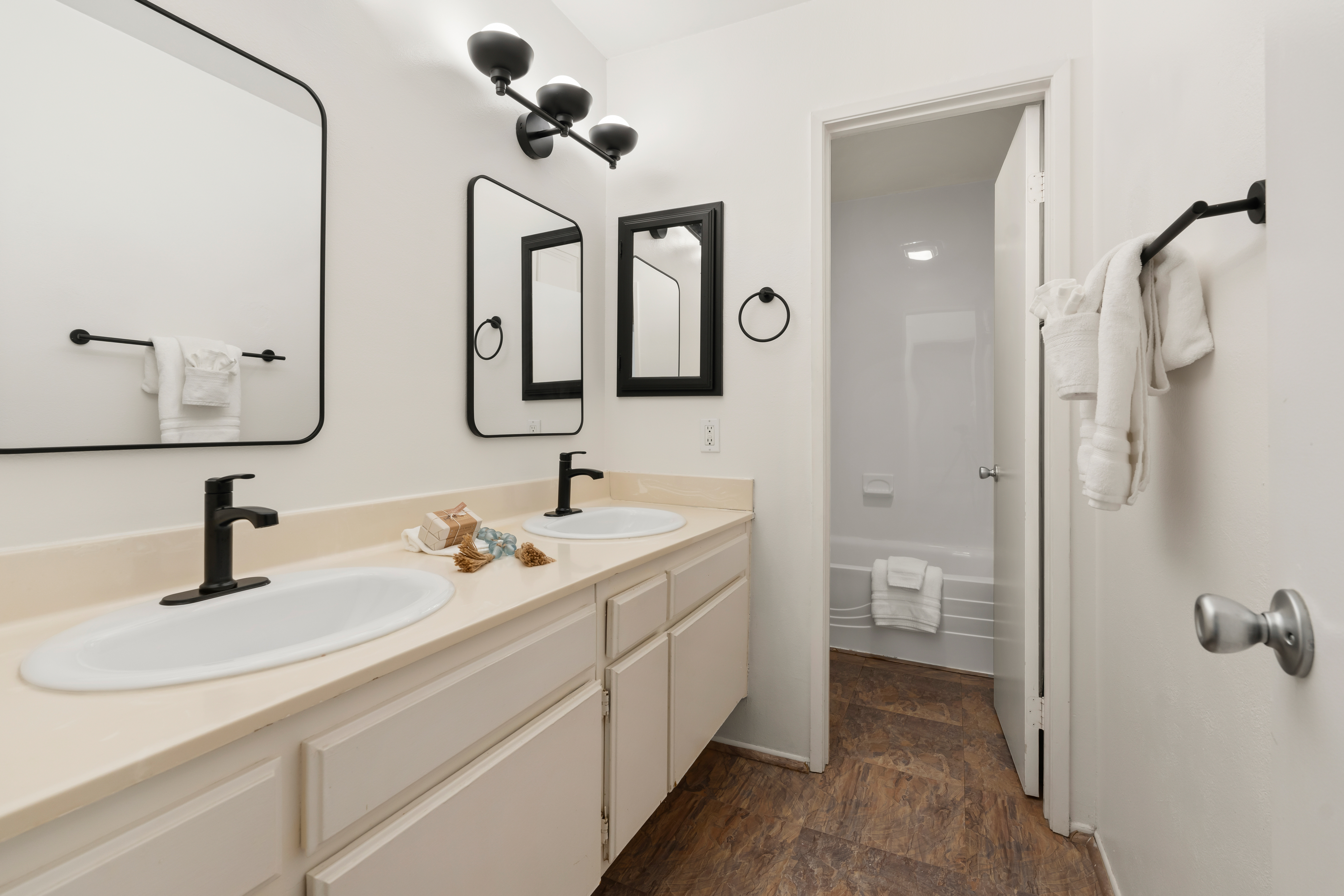  15124 Campus Park Drive, C, Moorpark, CA 93021 - 物件實景