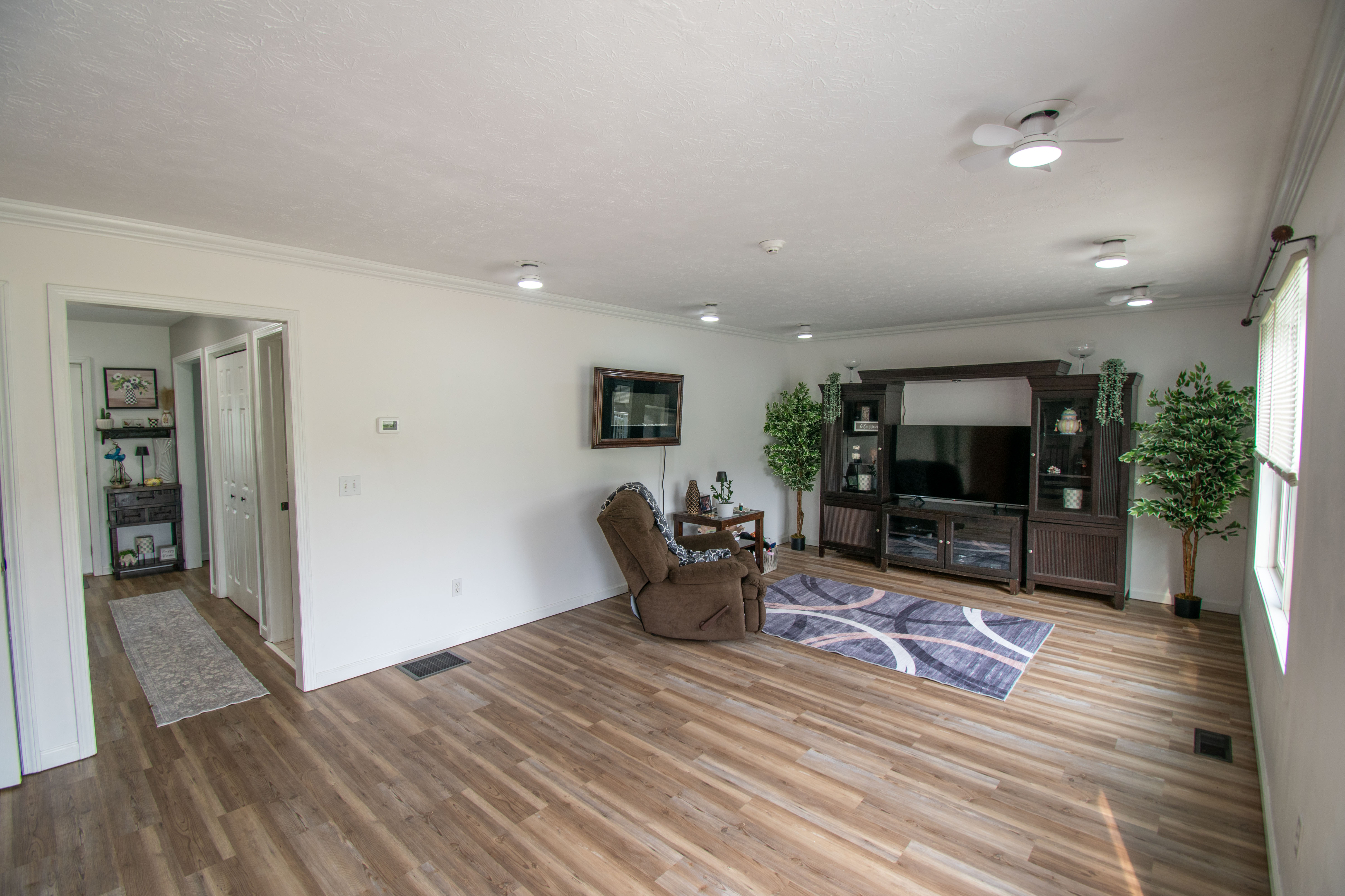 Romulus, New York, 14541, United States, 4 Bedrooms Bedrooms, ,3 BathroomsBathrooms,Residential,For Sale,1974577