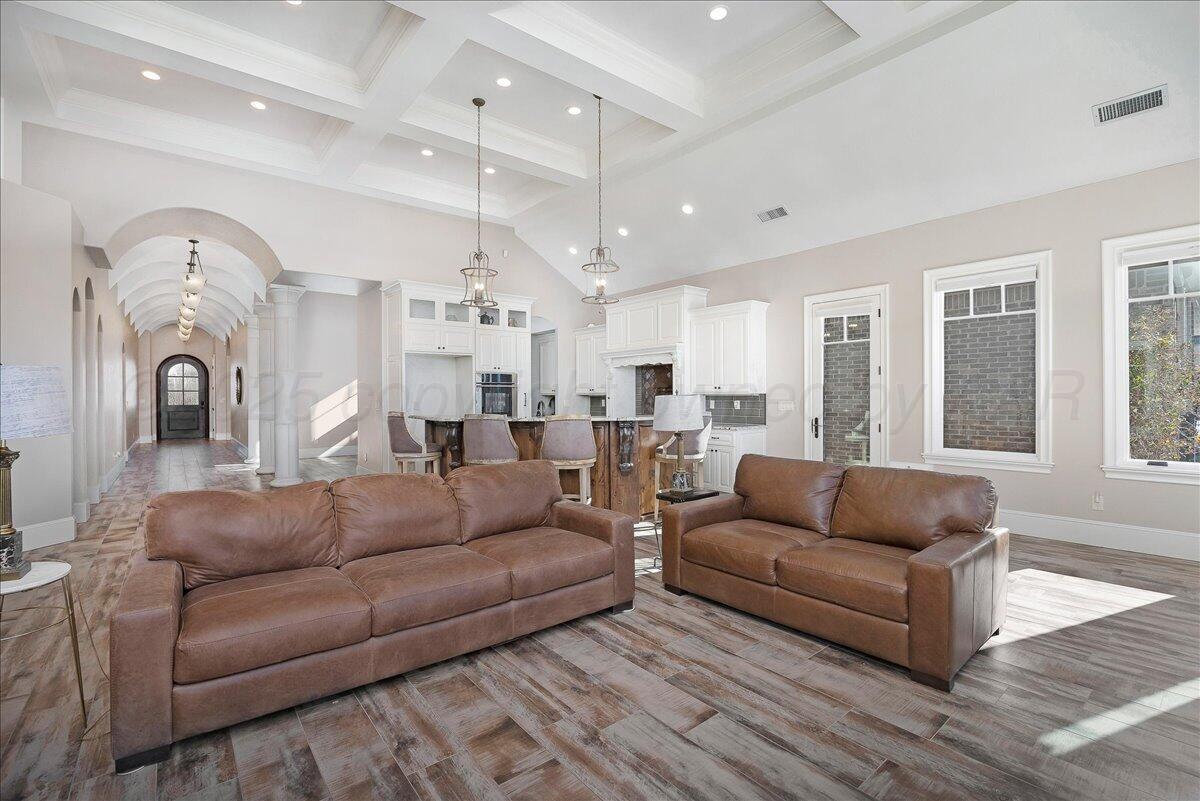 Amarillo, Texas, 79124, United States, 3 Bedrooms Bedrooms, ,3 BathroomsBathrooms,Residential,For Sale,1820047