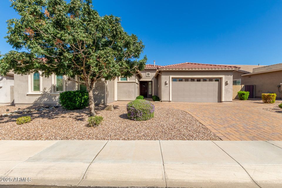 Chandler, Arizona, 85286, United States, 4 Bedrooms Bedrooms, ,Residential,For Sale,1976869