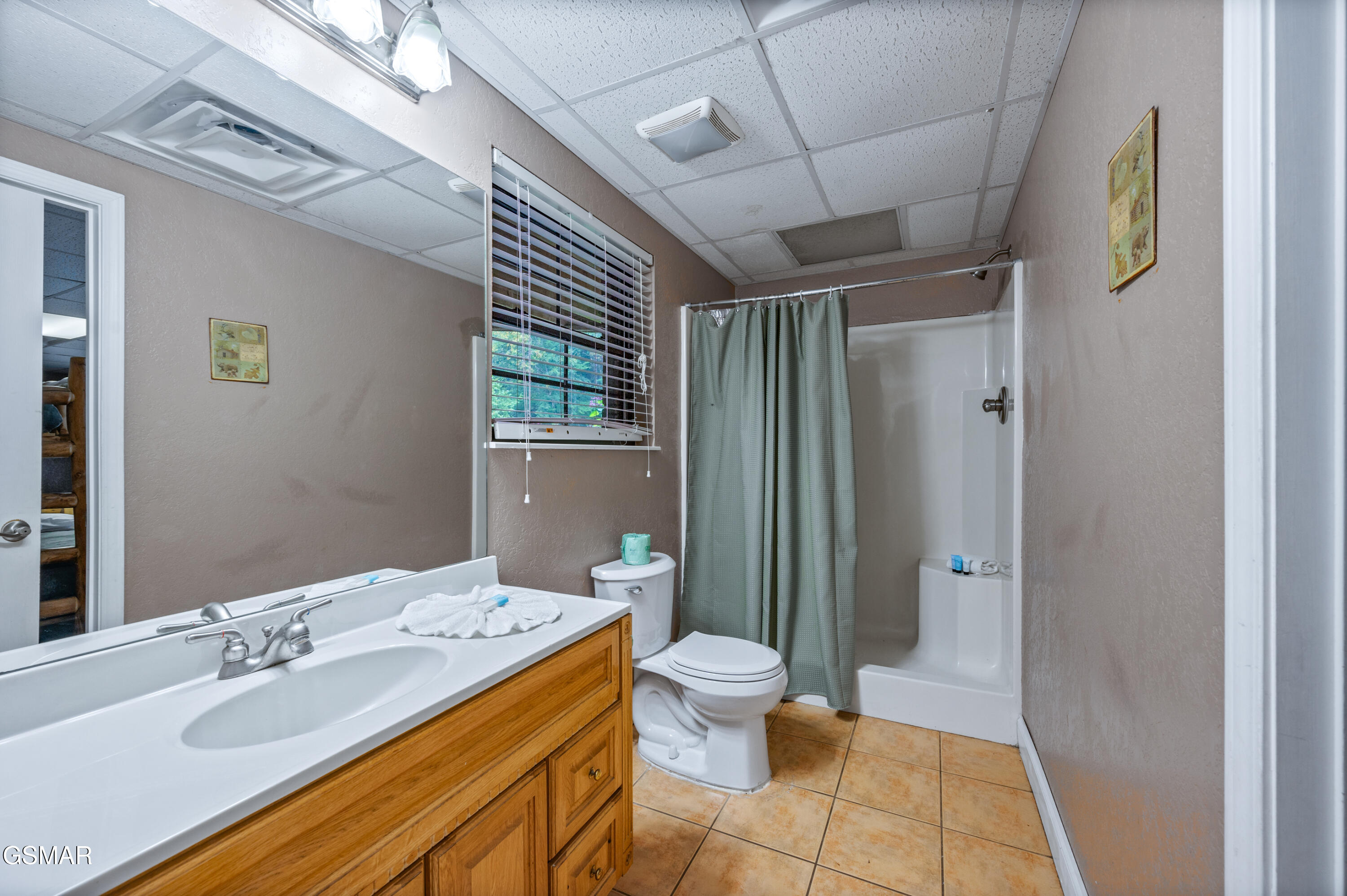 Sevierville, Tennessee, 37876, United States, 3 Bedrooms Bedrooms, ,5 BathroomsBathrooms,Residential,For Sale,1978747