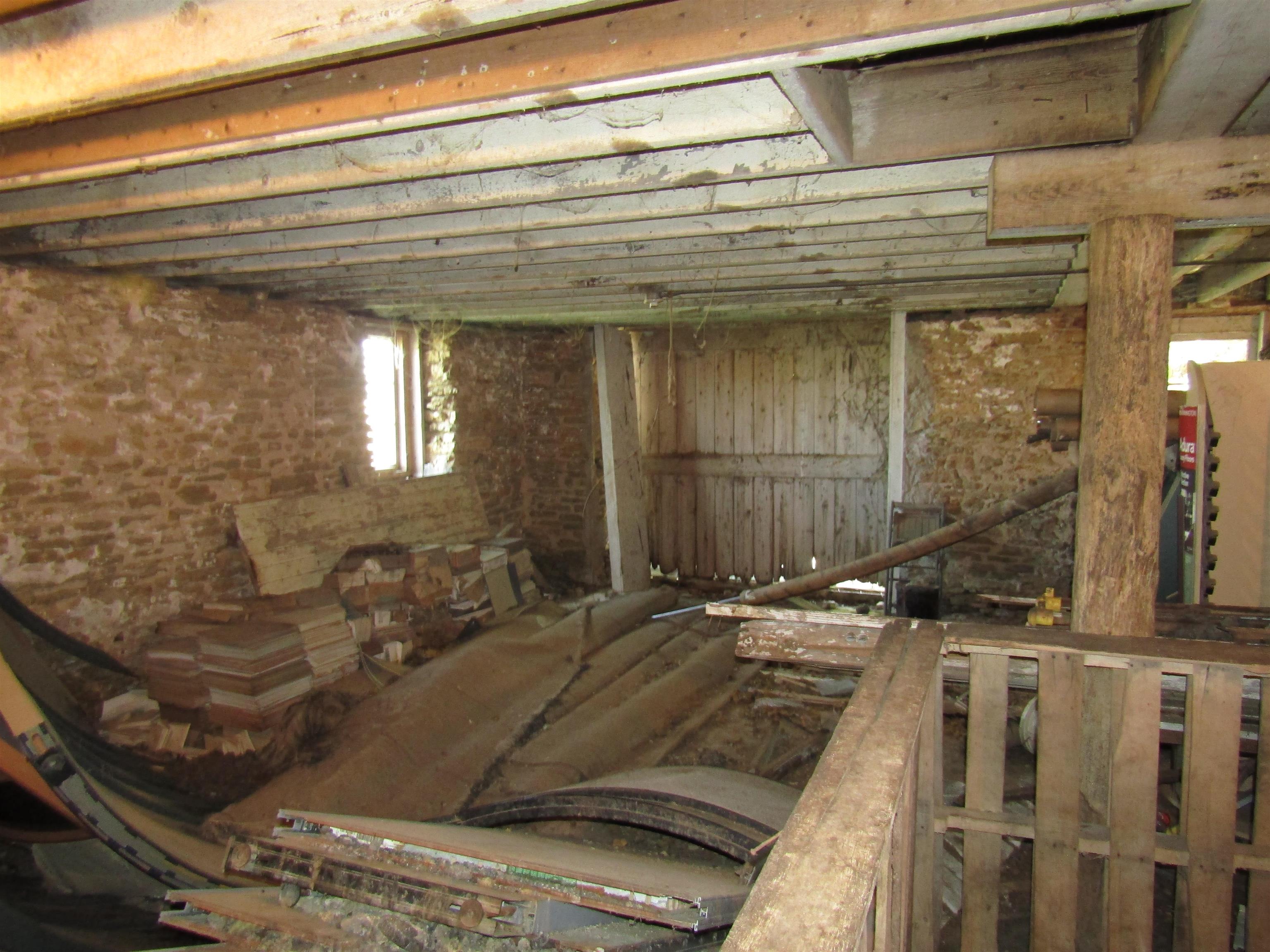 Beloit, Wisconsin, 53511, United States, 6 Bedrooms Bedrooms, ,5 BathroomsBathrooms,Residential,For Sale,2005611