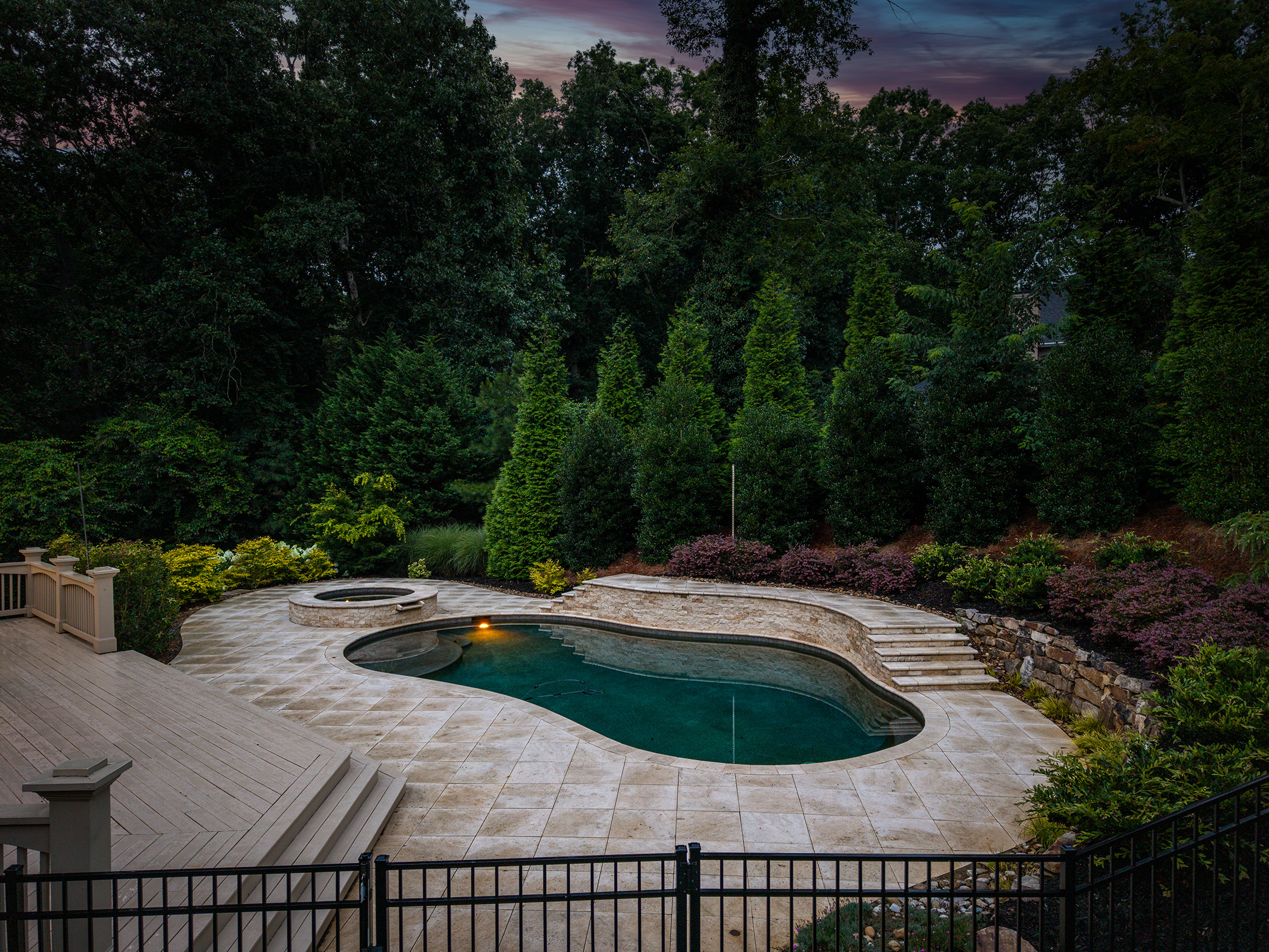  Luxury Living Centered Around a Stunning New Pool and Spa - 物件實景