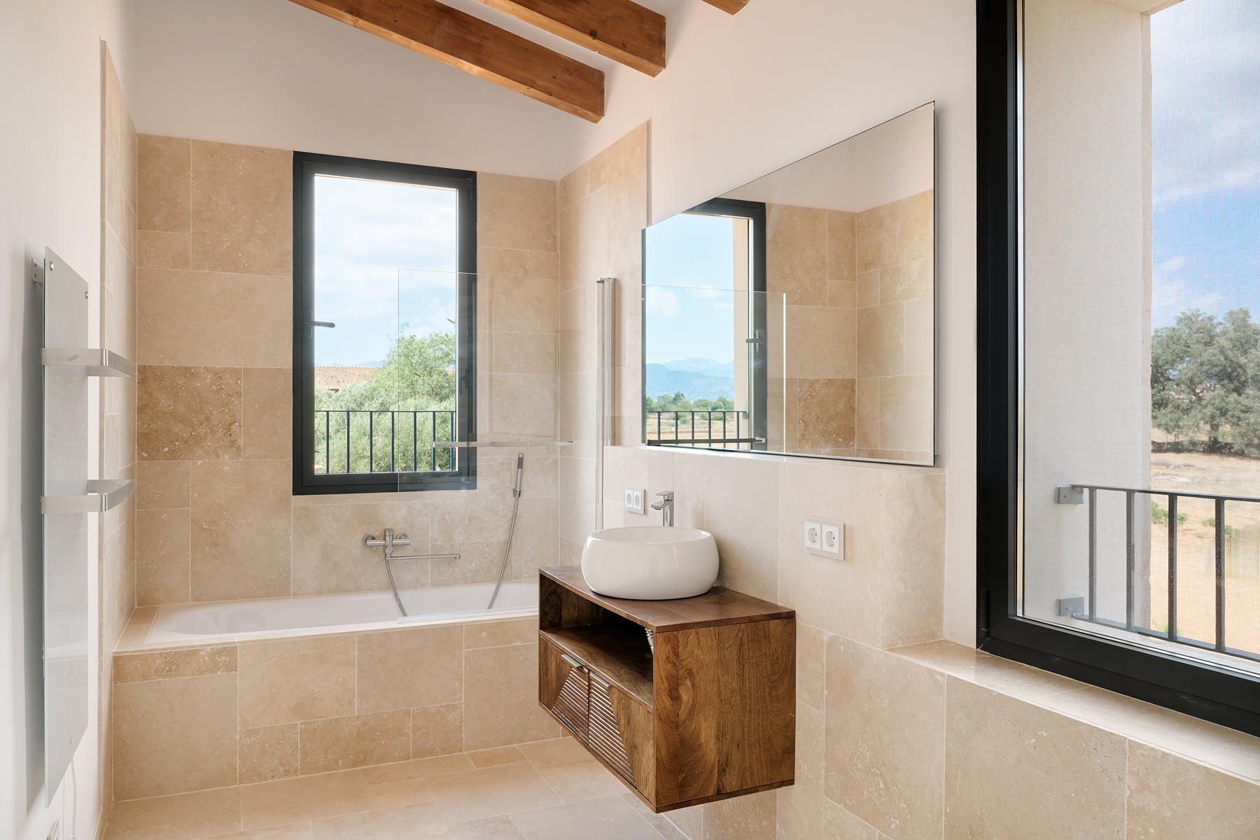  Contemporary estate with guest apartment and vineyard in Inca - 物件實景