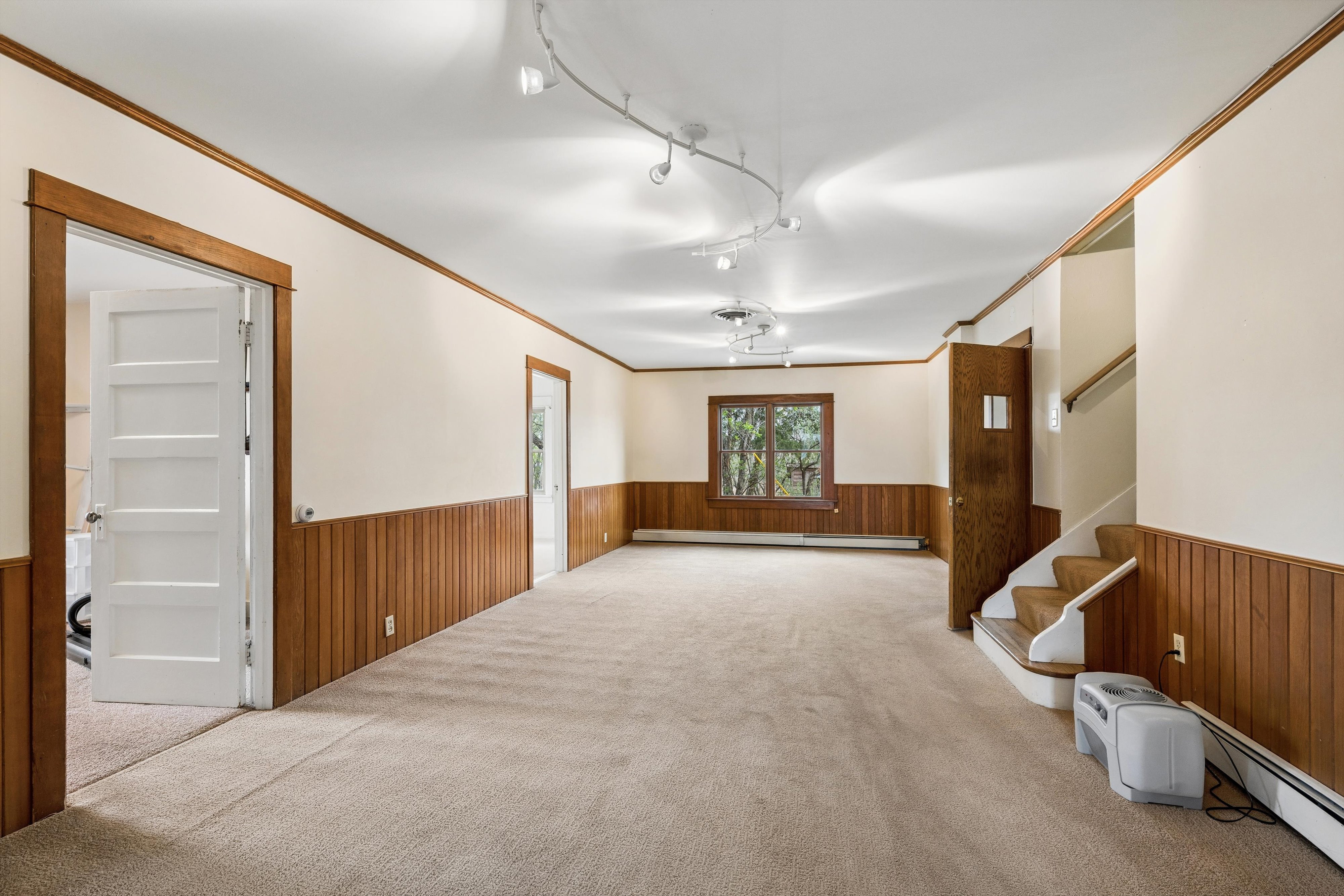  Multi-Structure Property on 3.68 Acres Suitable for Small-Scale Agriculture - 物件實景