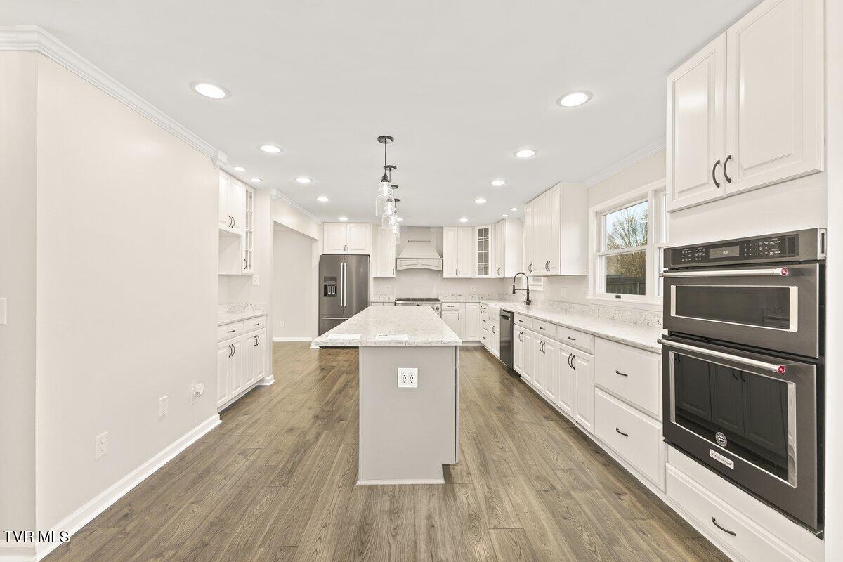 Gray, Tennessee, 37615, United States, 4 Bedrooms Bedrooms, ,3 BathroomsBathrooms,Residential,For Sale,1979136