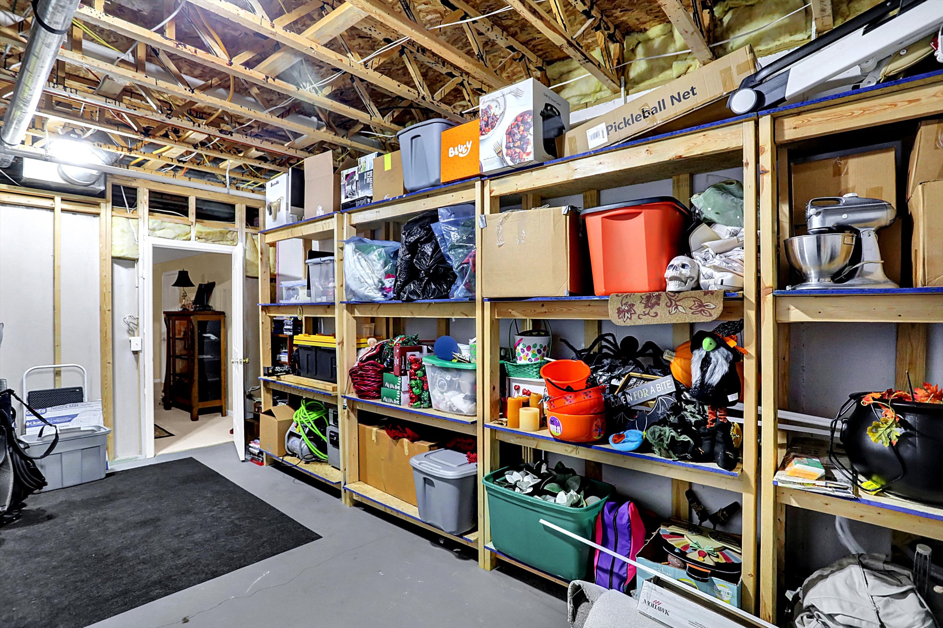 Carmel, Indiana, 46074, United States, 5 Bedrooms Bedrooms, ,4 BathroomsBathrooms,Residential,For Sale,1965164