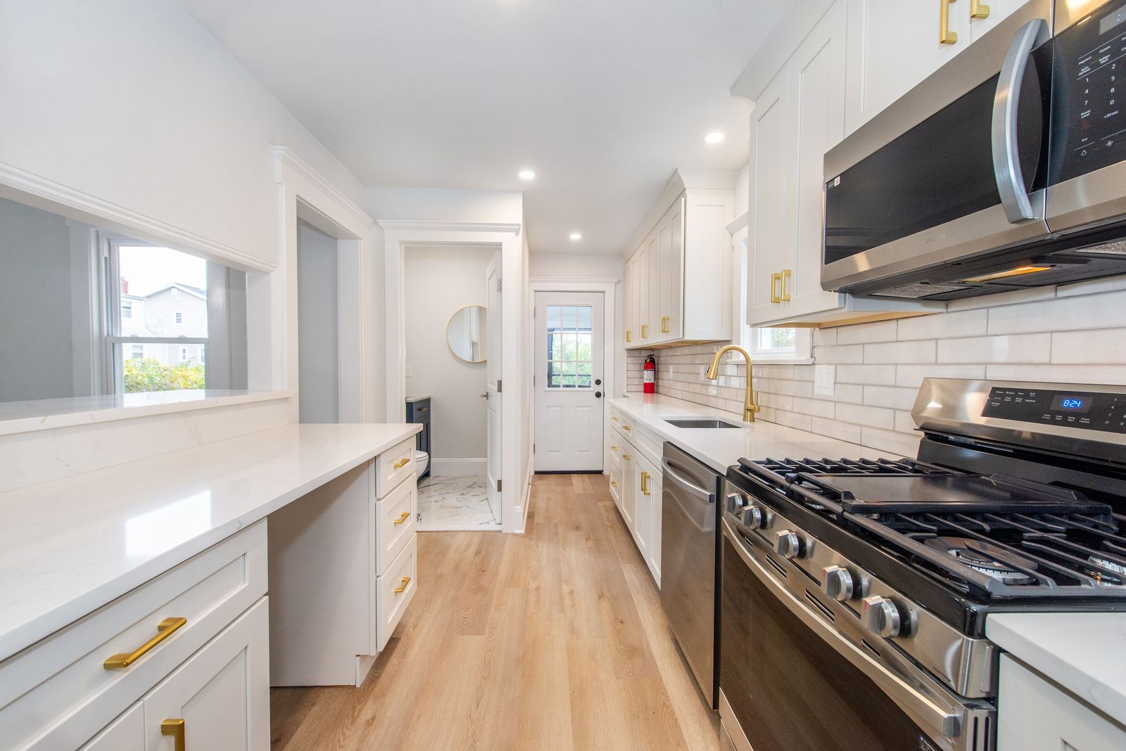 Bergen, Lyndhurst Township, New Jersey, 07071, United States, 3 Bedrooms Bedrooms, ,2 BathroomsBathrooms,Residential,For Sale,1980674