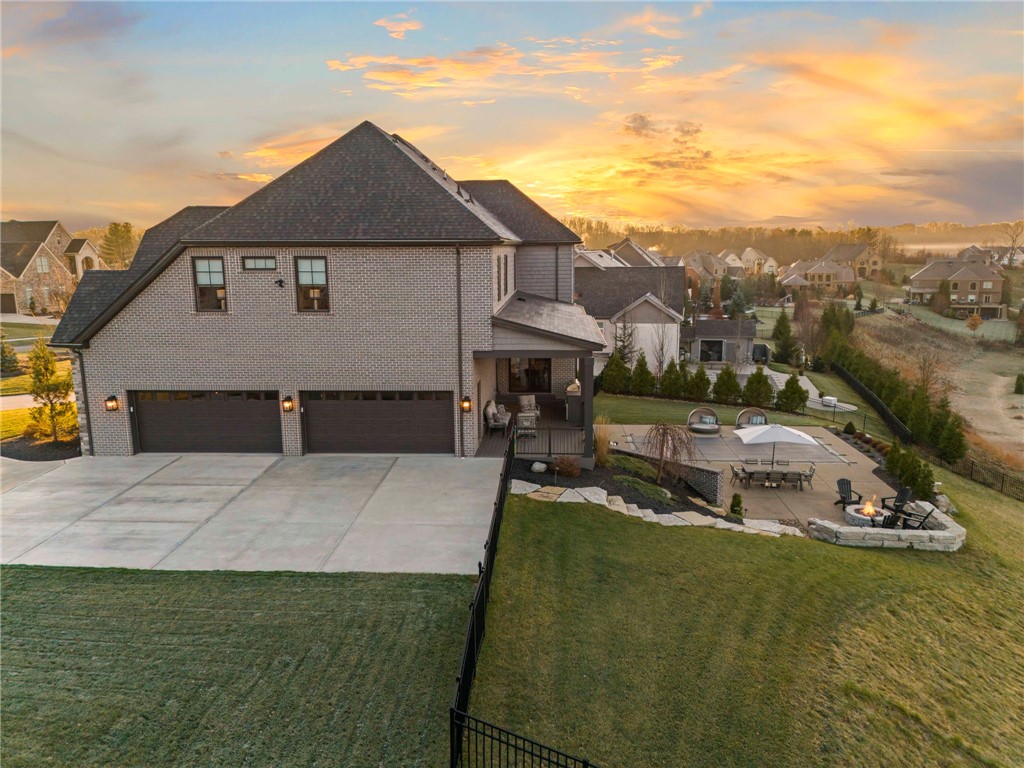 Venetia, Pennsylvania, 15367, United States, 5 Bedrooms Bedrooms, ,6 BathroomsBathrooms,Residential,For Sale,2001561