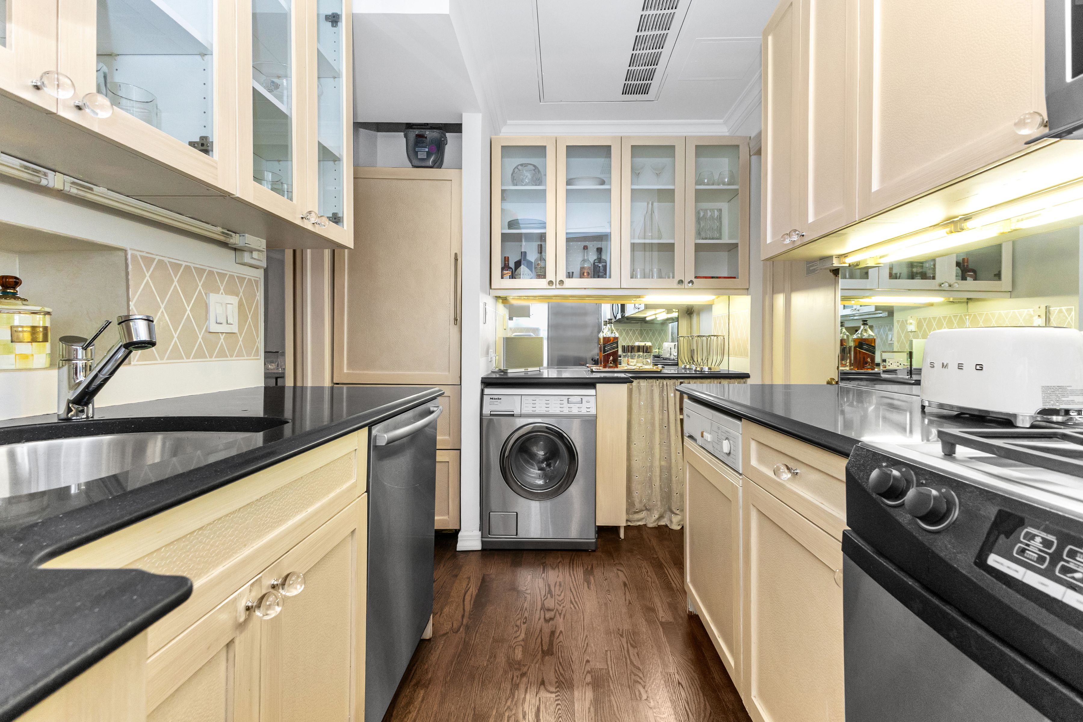  139 East 66th Street - 物件實景