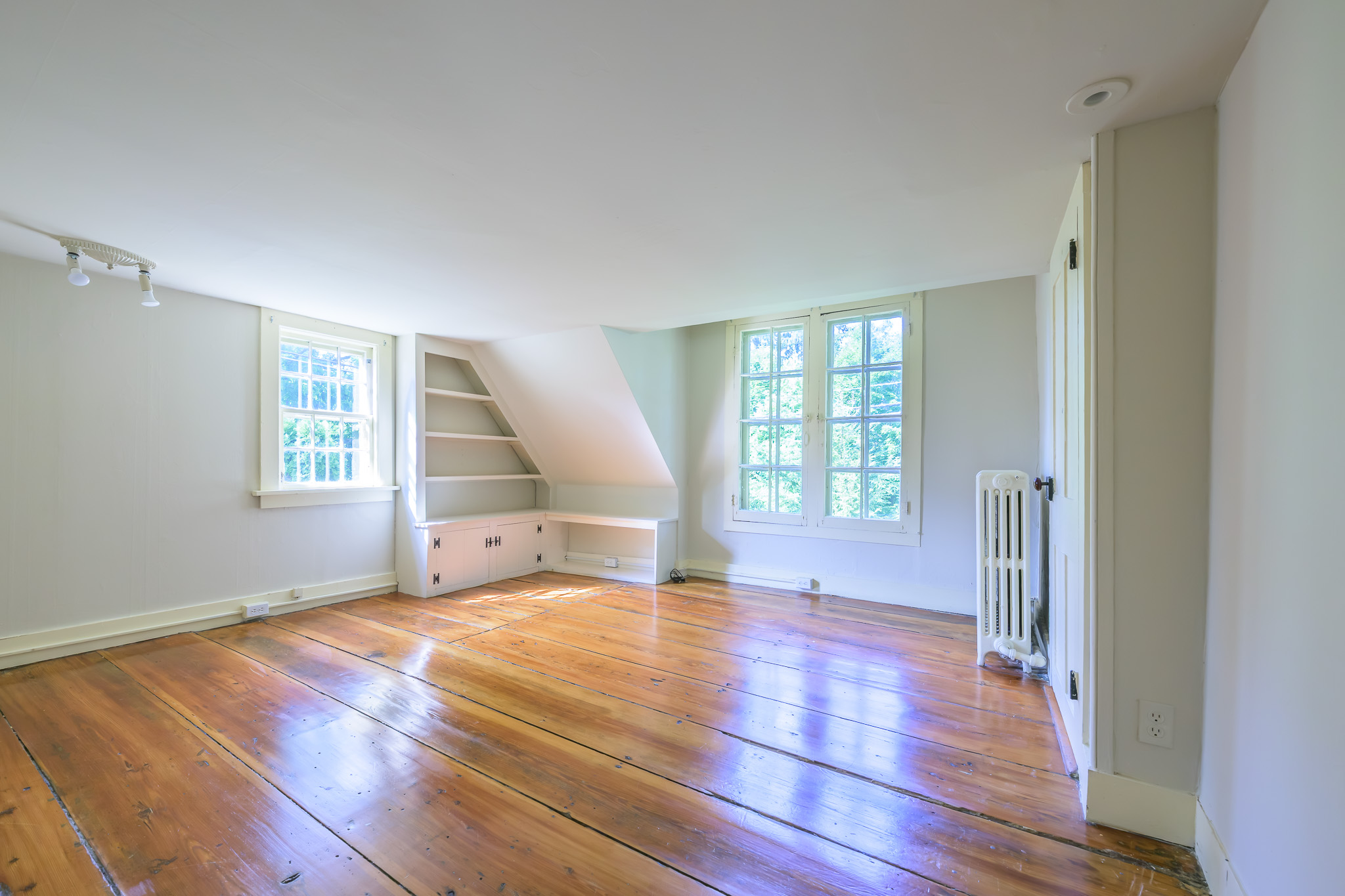  39 Hudson Street, Kinderhook, NY 12106 - 物件實景