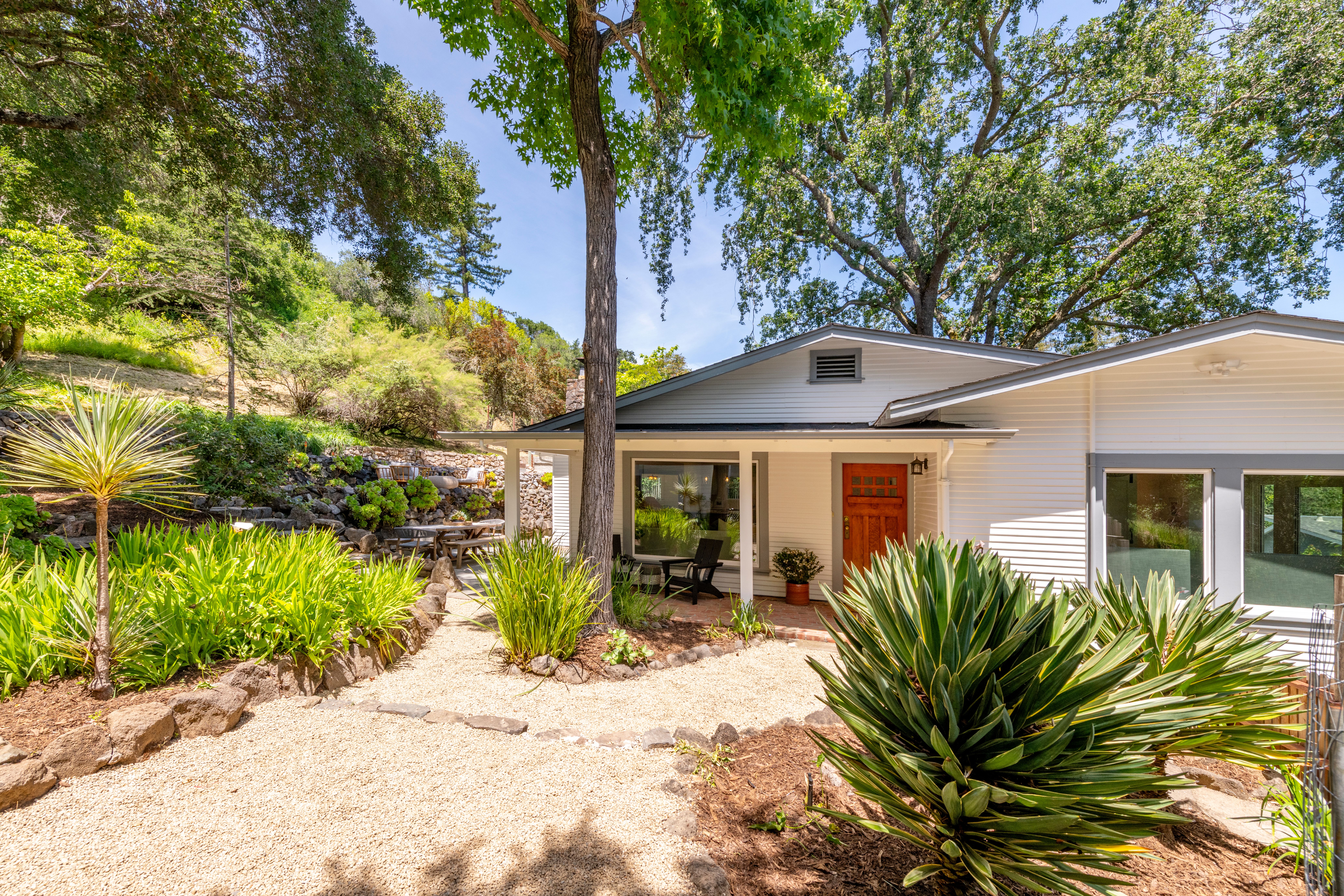  Lush Indoor-Outdoor Living in San Anselmo - 物件實景