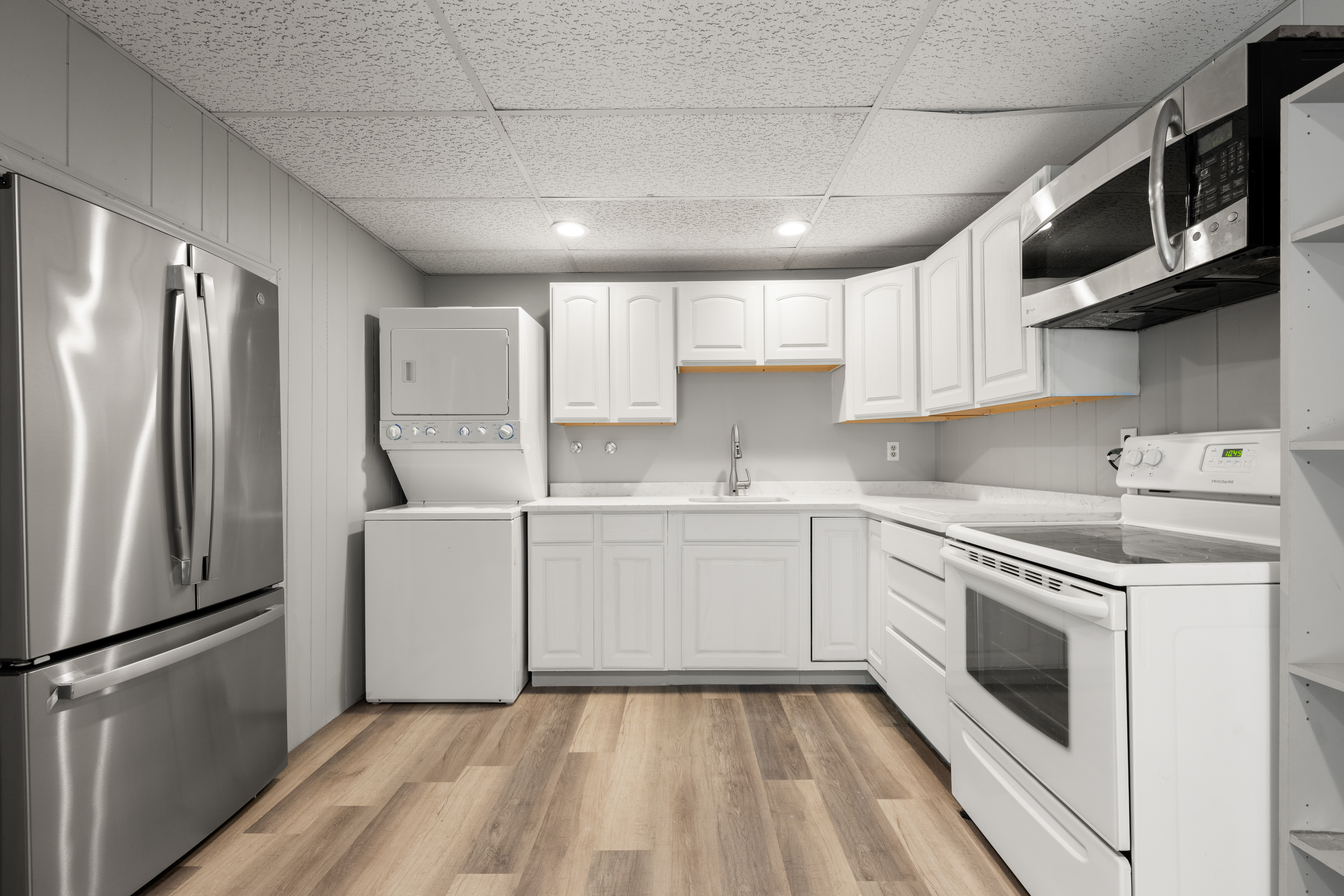  64 Country, Weston, MA, 02493 - 物件實景