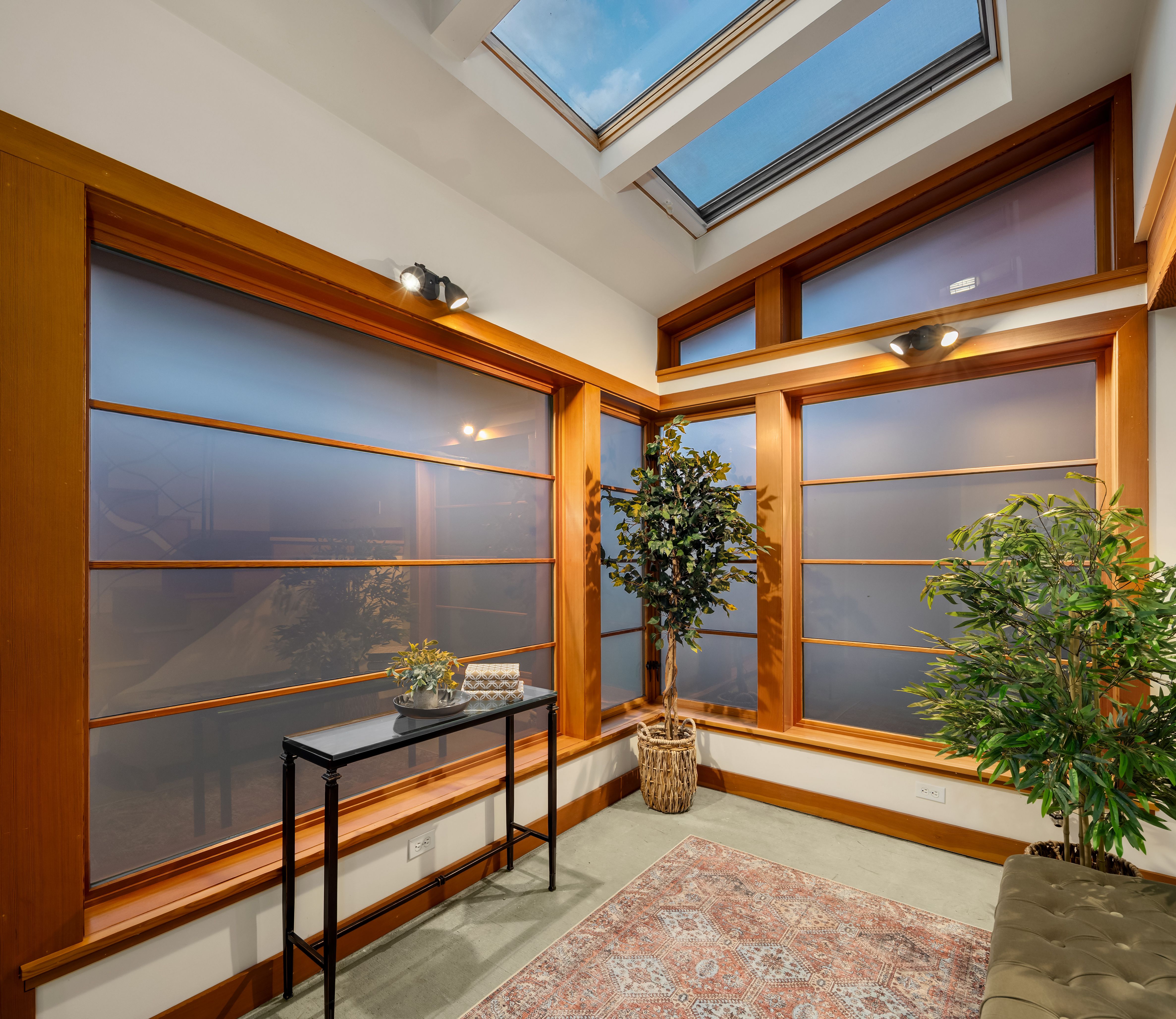  2339 Fairview Ave E #L, Seattle, WA 98102 - 物件實景