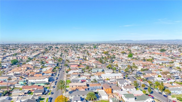 Los Angeles, California, 90044, United States, 3 Bedrooms Bedrooms, ,2 BathroomsBathrooms,Residential,For Sale,1887629